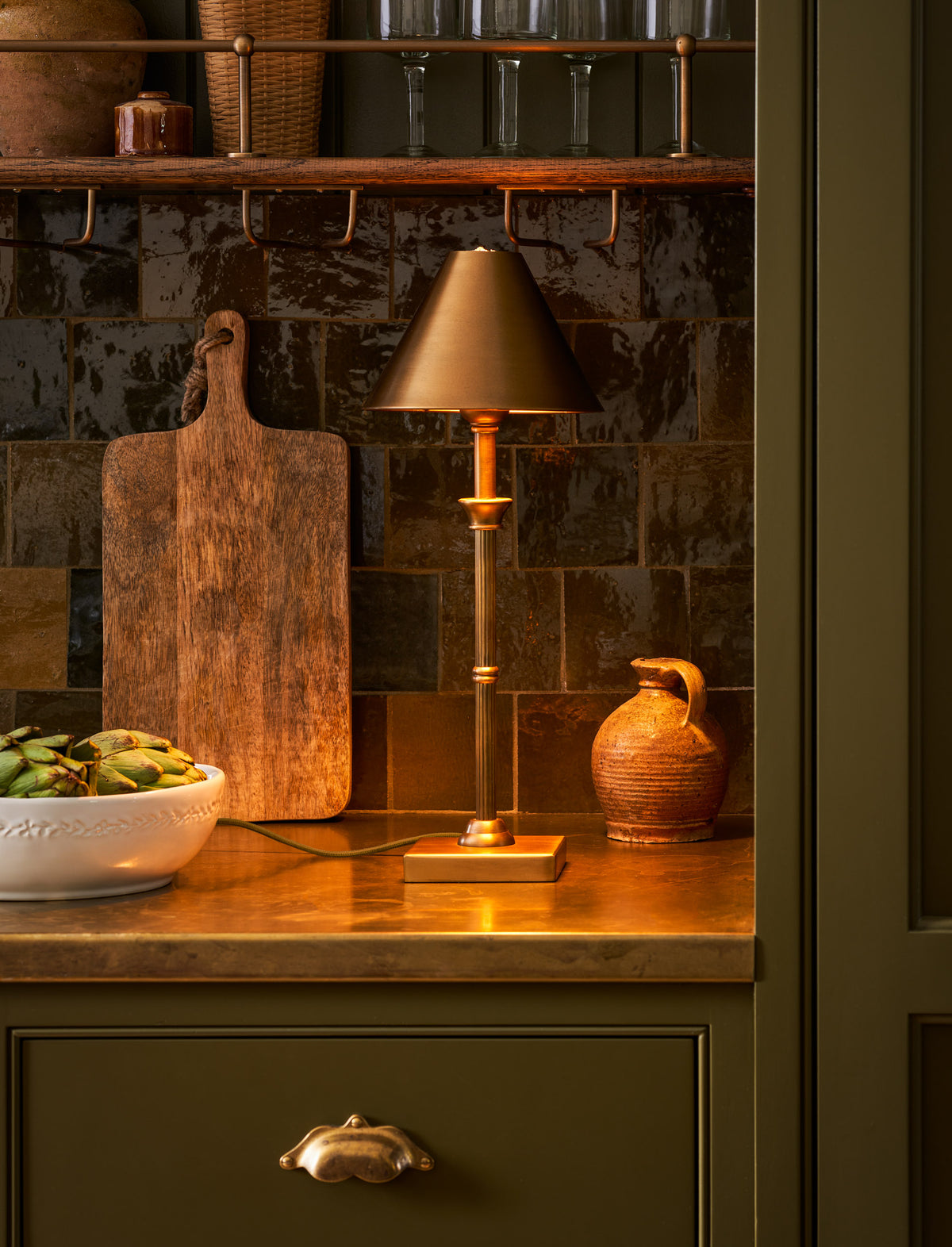 Garden Trading Kelmscot Table Lamp Antique Brass