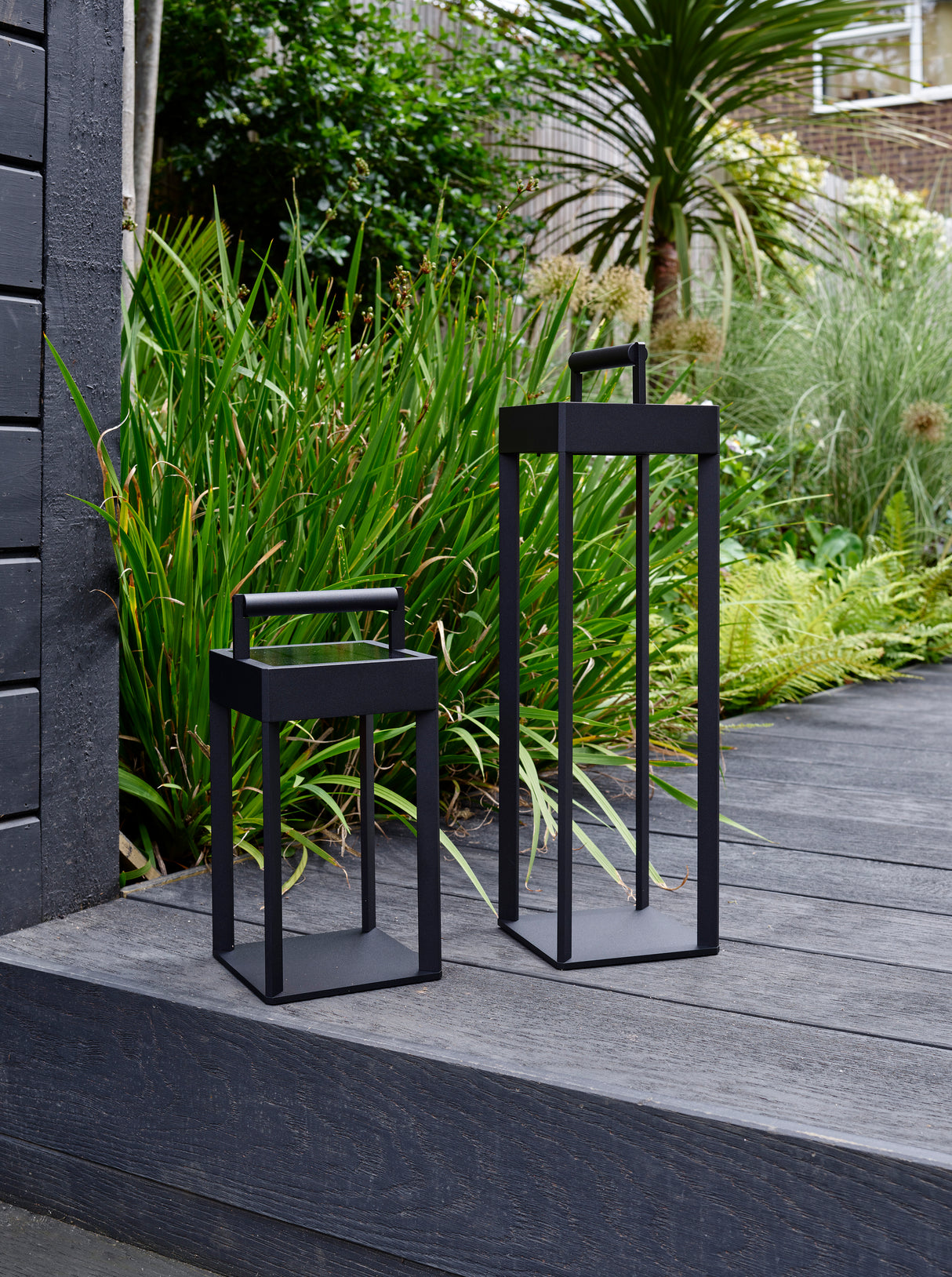 Astro Kuro 250 Textured Black Outdoor Portable Light