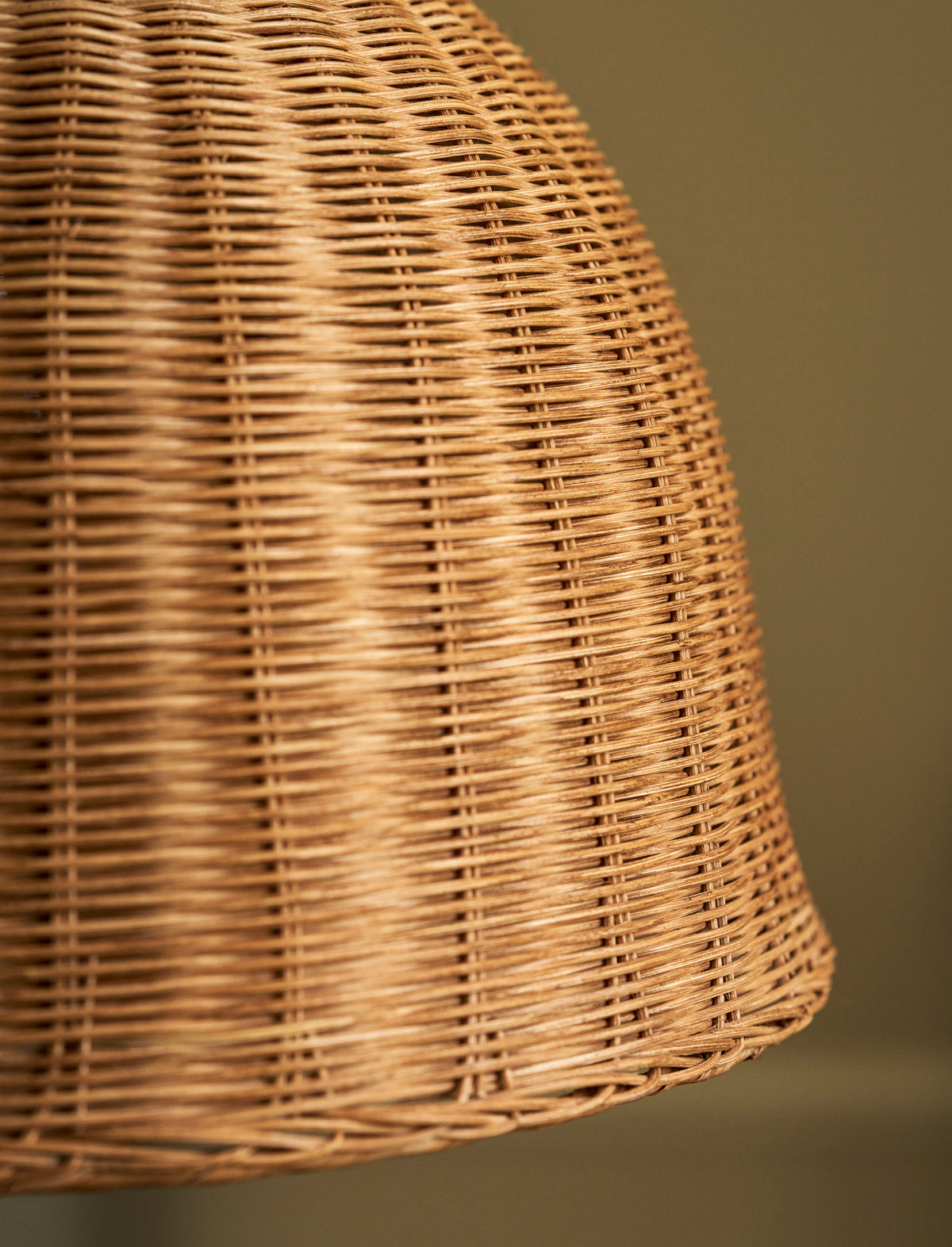 Garden Trading Mouldon Pendant Light Natural Rattan Large