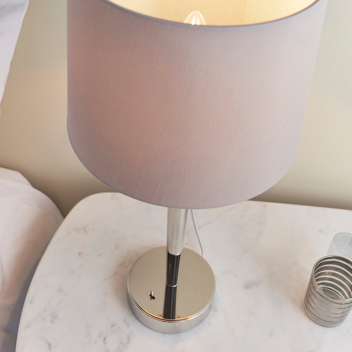 Amos Syon USB Table Lamp – from Amos Lighting + Home