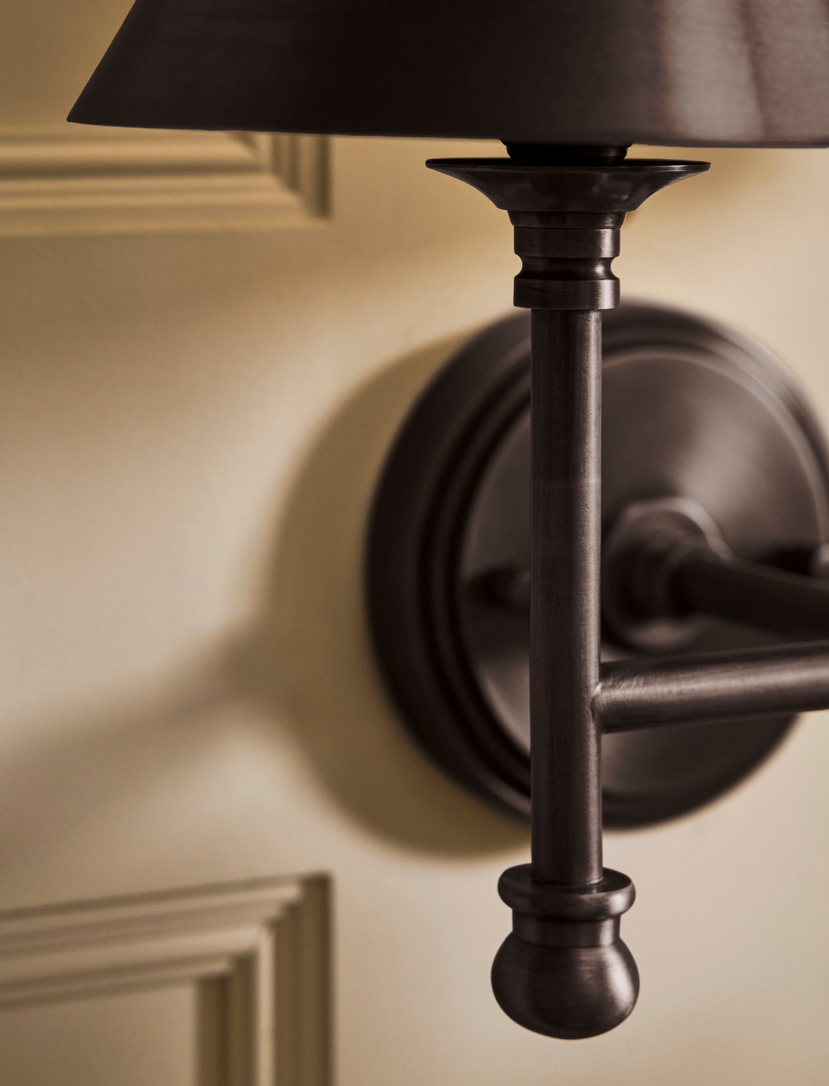 Garden Trading Kelmscot Double Wall Light Antique Bronze