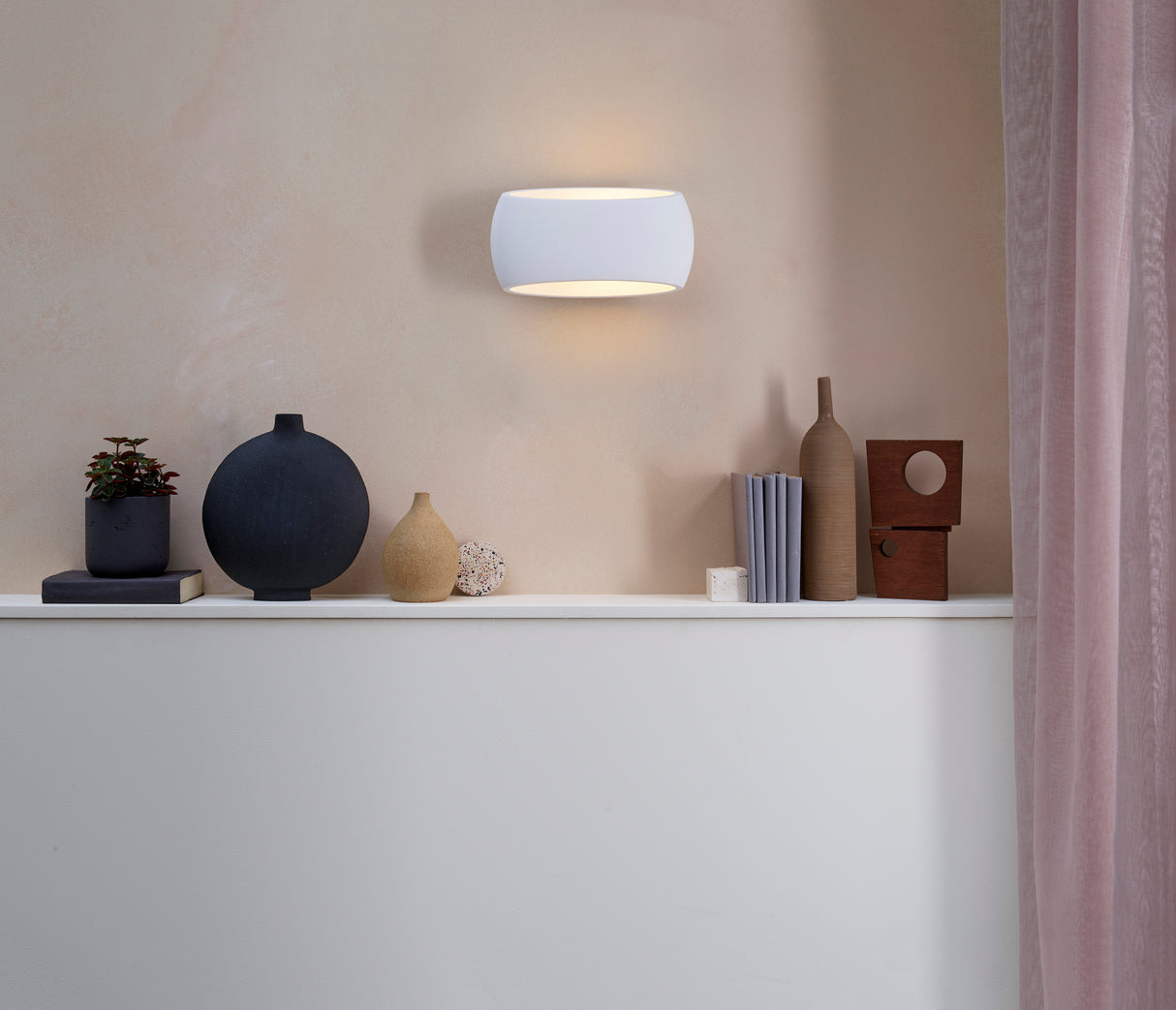 Astro Aria 300 Plaster Interior Wall Light