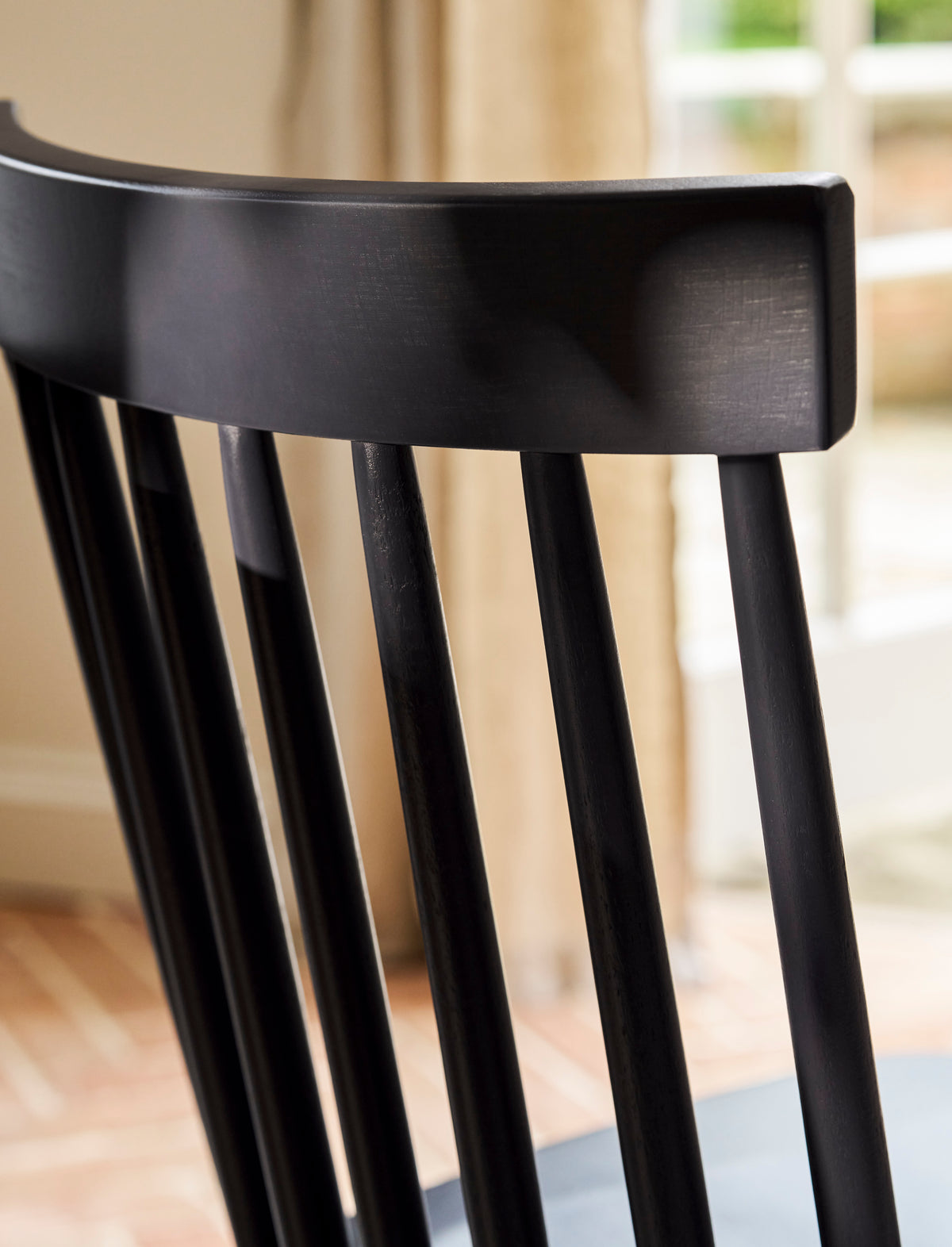 Garden Trading Spindle Back Chair Beech Wood, Carbon Black, Set of 2