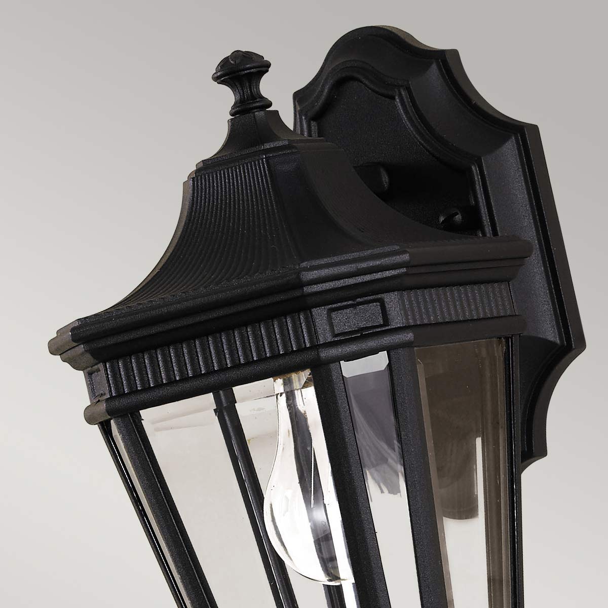 Feiss Cotswold Lane 1 Light Small Wall Lantern