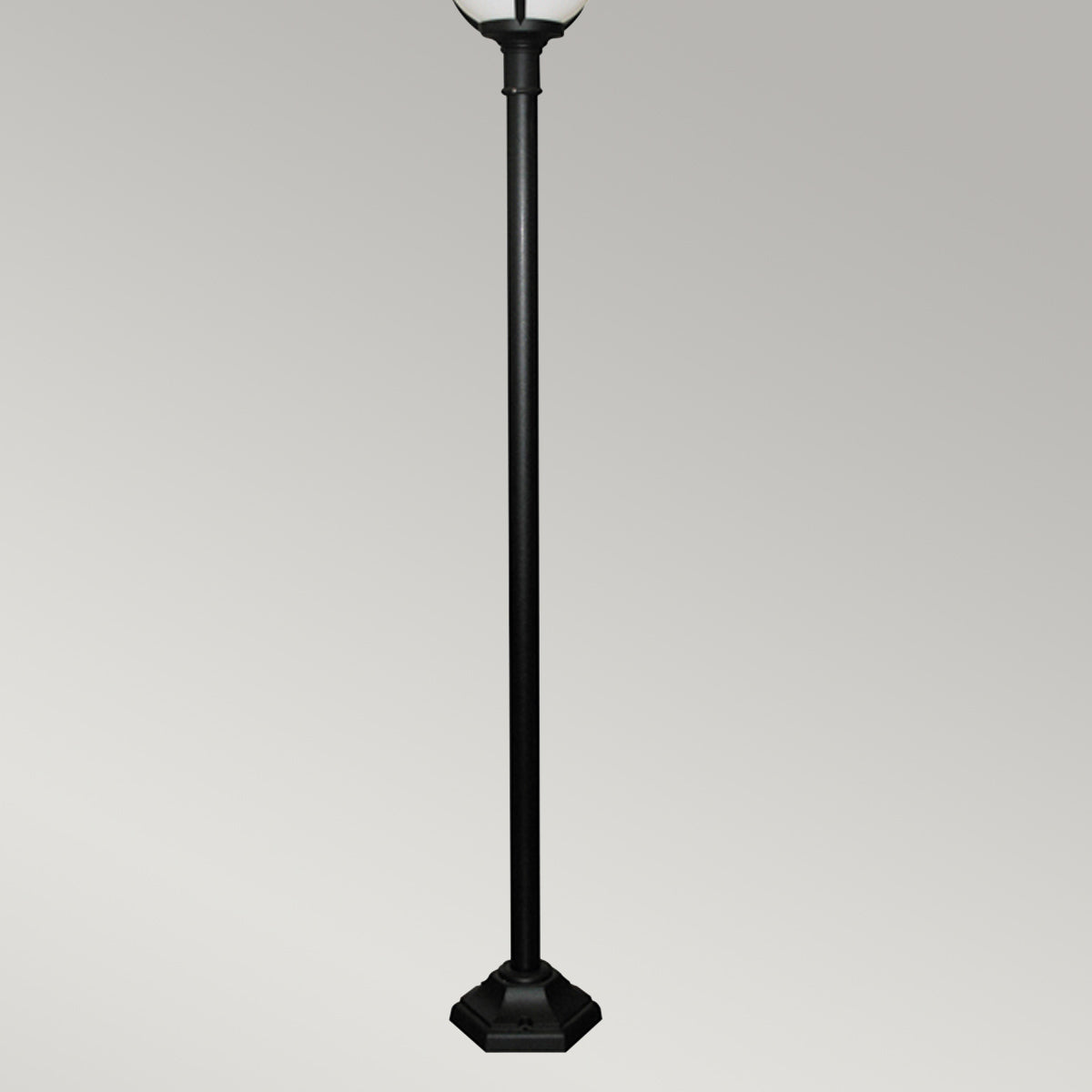 Elstead Glenbeigh 1 Light Lamp Post