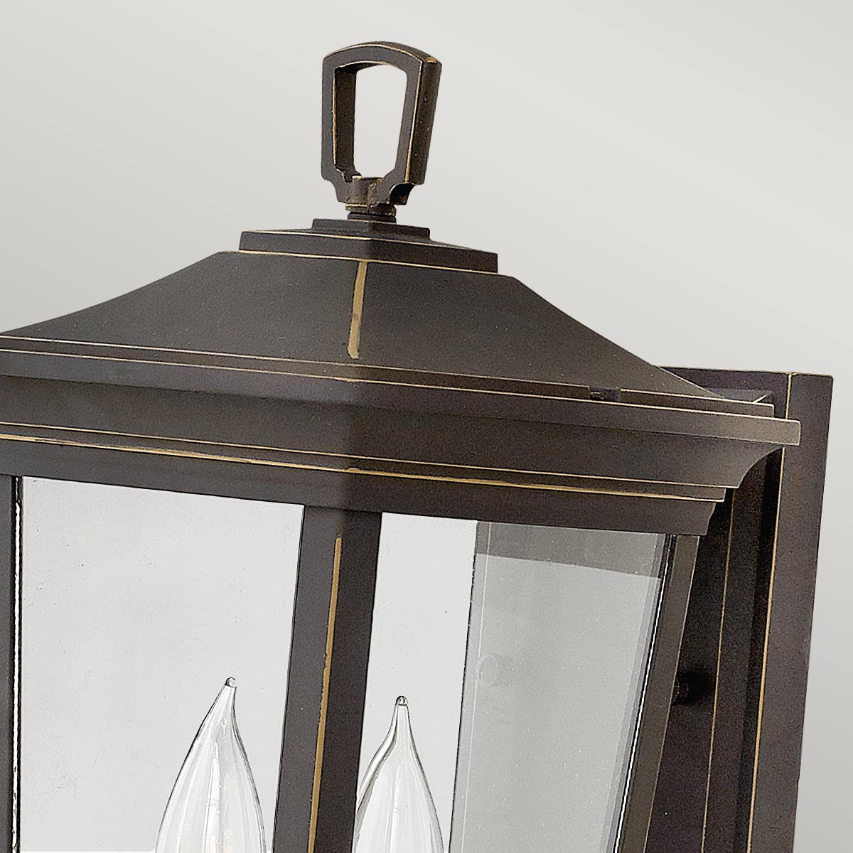 Hinkley Bromley 2 Light Medium Wall Lantern
