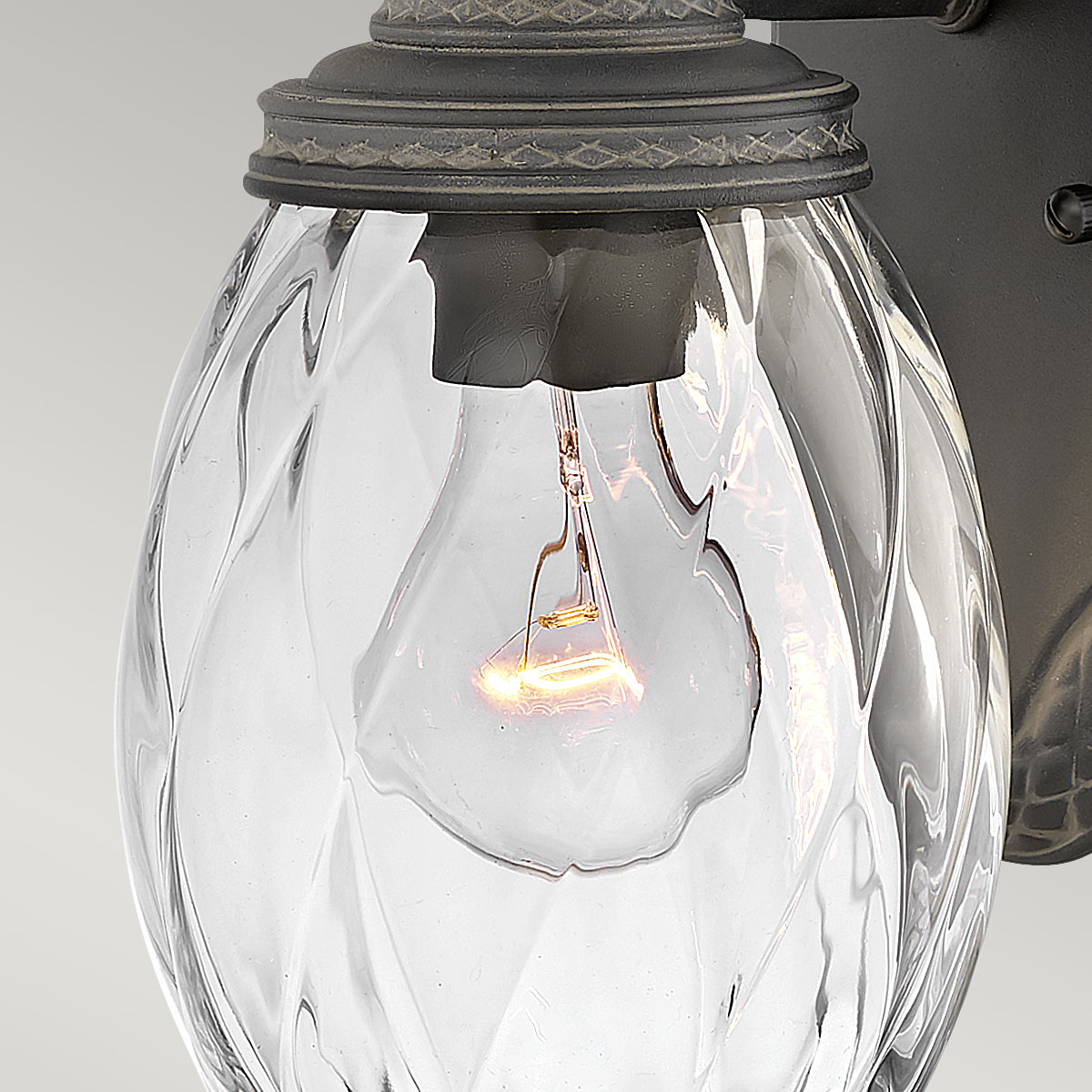Hinkley Plantation 1lt Small Wall Lantern Black