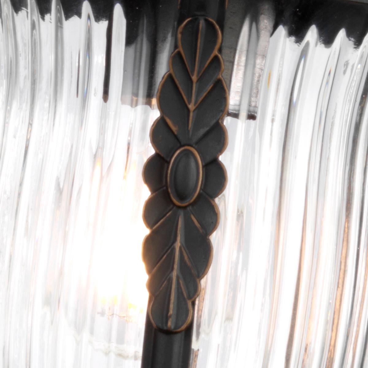 Kichler Luverne 1 Light Medium Wall Lantern