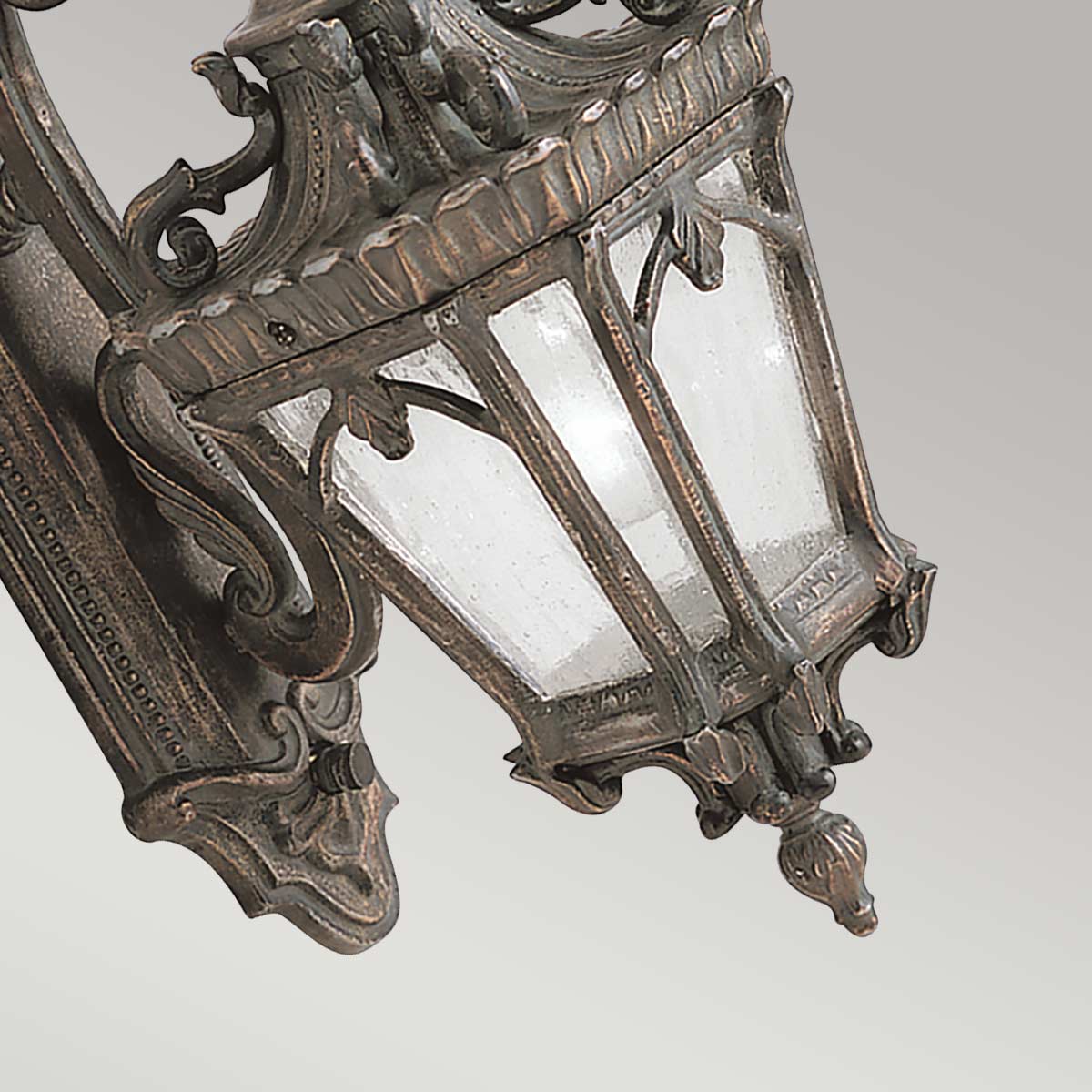 Kichler Tournai 1 Light Medium Wall Lantern