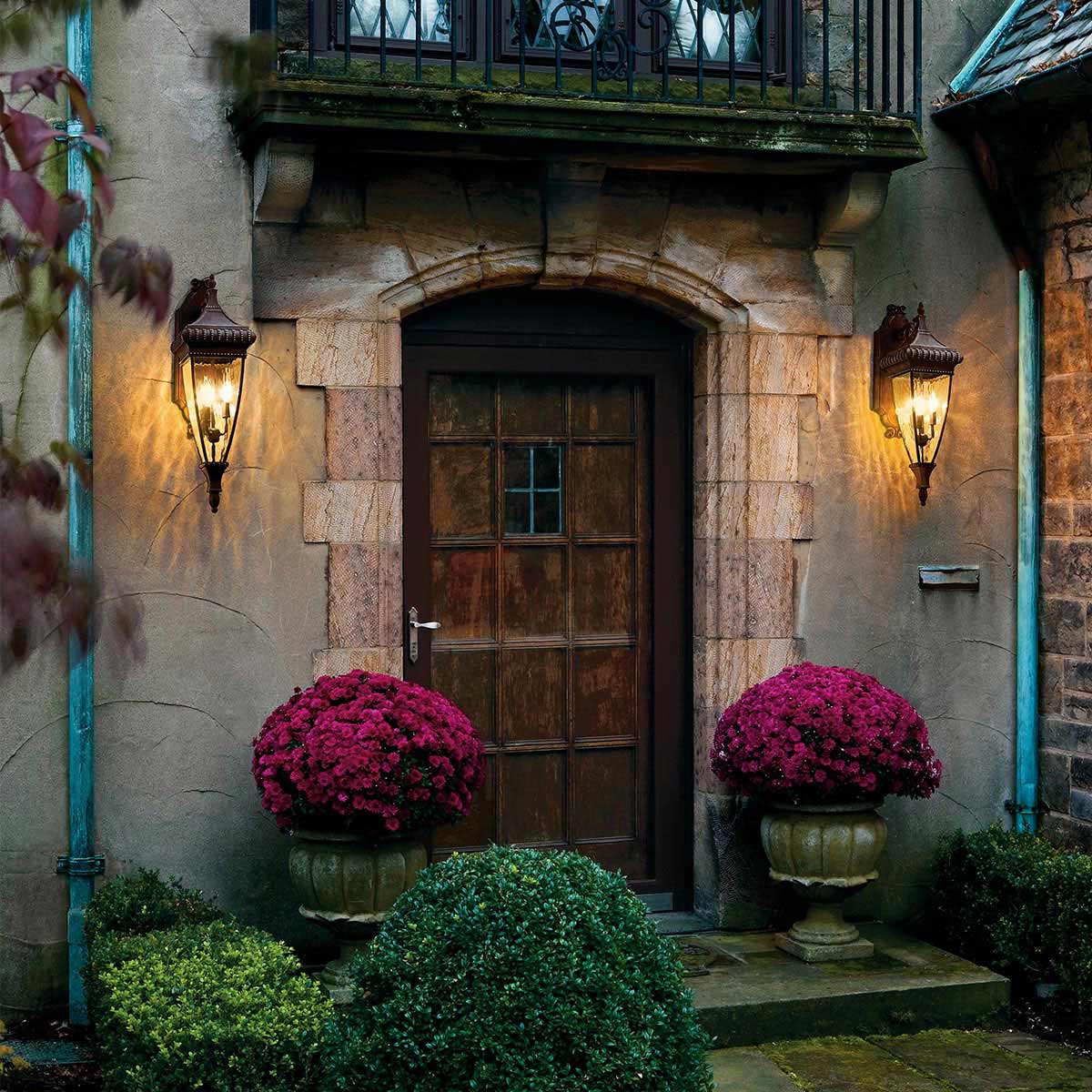 Kichler Venetian Rain 2 Light Medium Wall Lantern