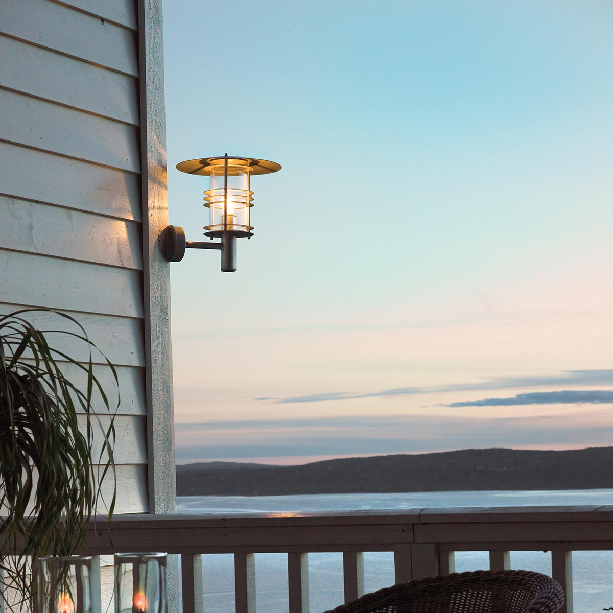 Norlys Stockholm 1 Light Grande Wall Lantern - Galvanised