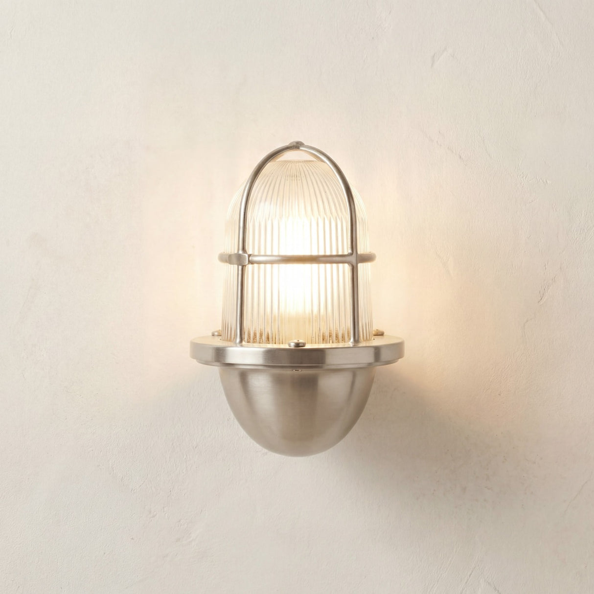Lampfix Navigator Armada Outdoor Wall Lantern