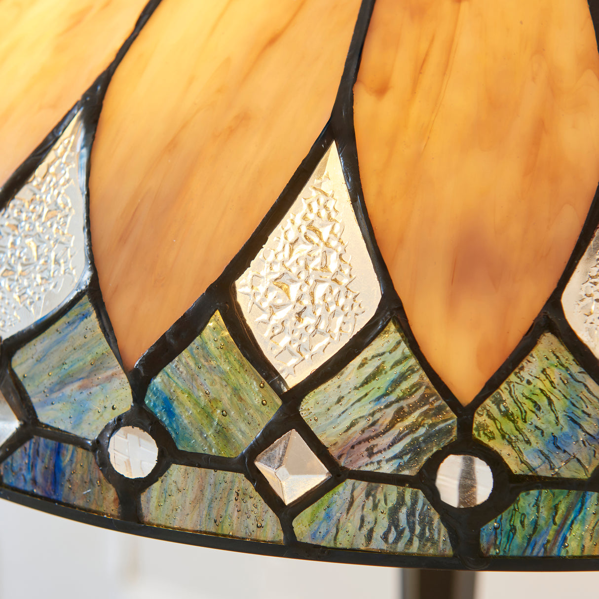 Tiffany Brooklyn Medium 2Lt Table Lamp