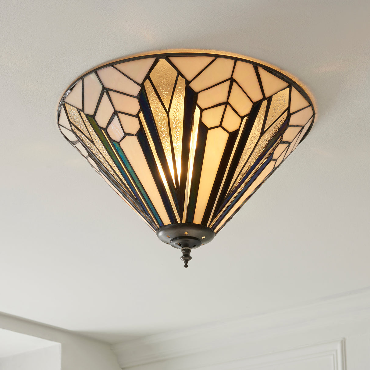Tiffany Astoria Medium 2lt Flush Ceiling Light