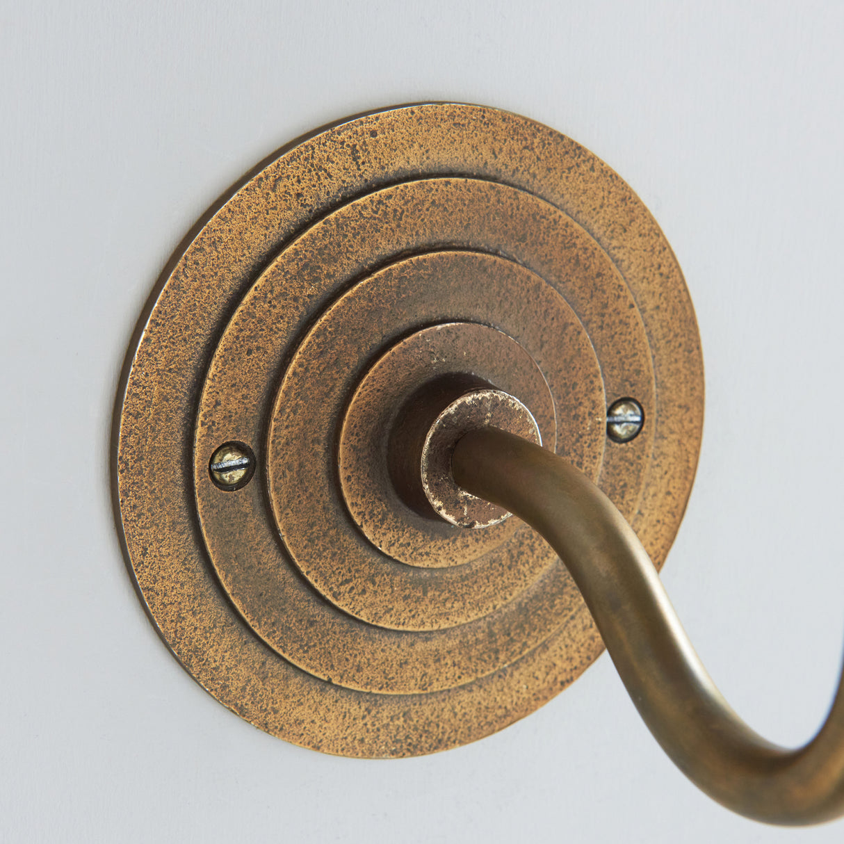 Endon Halo Swan Wall Fitting Antique brass plate