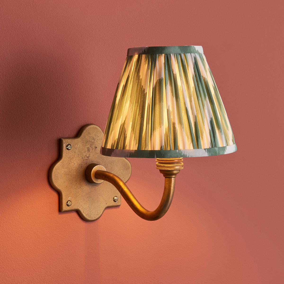 Endon Anvil Curve & Zigzag 16cm Wall Antique brass & cotswold green fabric