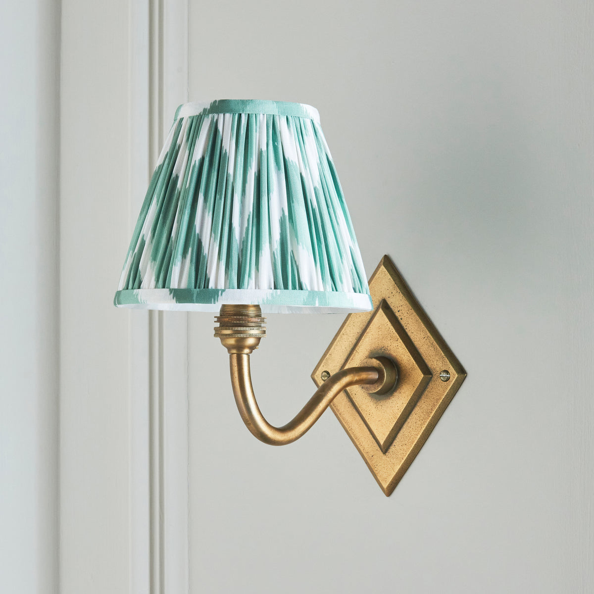 Endon Diamond Curve & Zigzag 16cm Wall Antique brass & cotswold green fabric