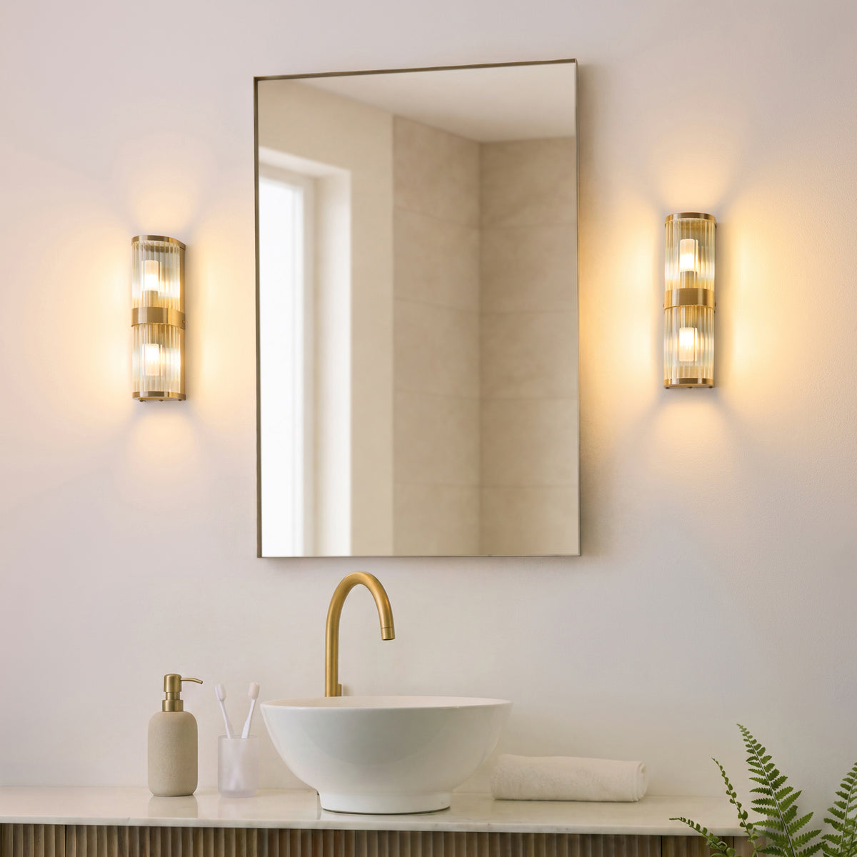 Endon Ridgeton IP44 2lt Wall Antique brass plate & clear ribbed glass