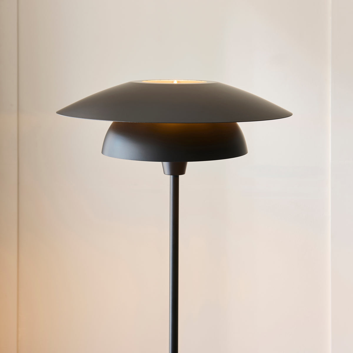 Endon Lyon Floor Matt black