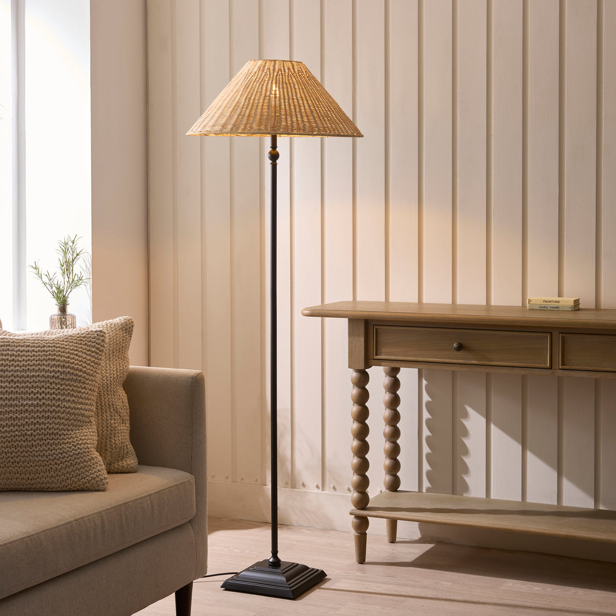 Endon Jericho Floor Matt black & natural rattan