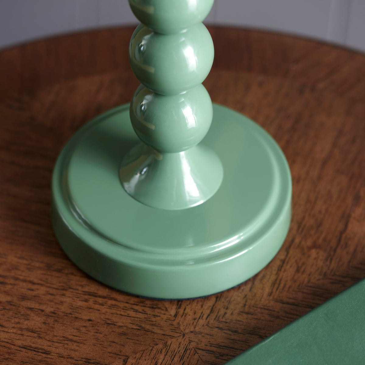 Endon Higgledy & Leaf 25cm Table Gloss cotswold green paint & herb garden green fabric
