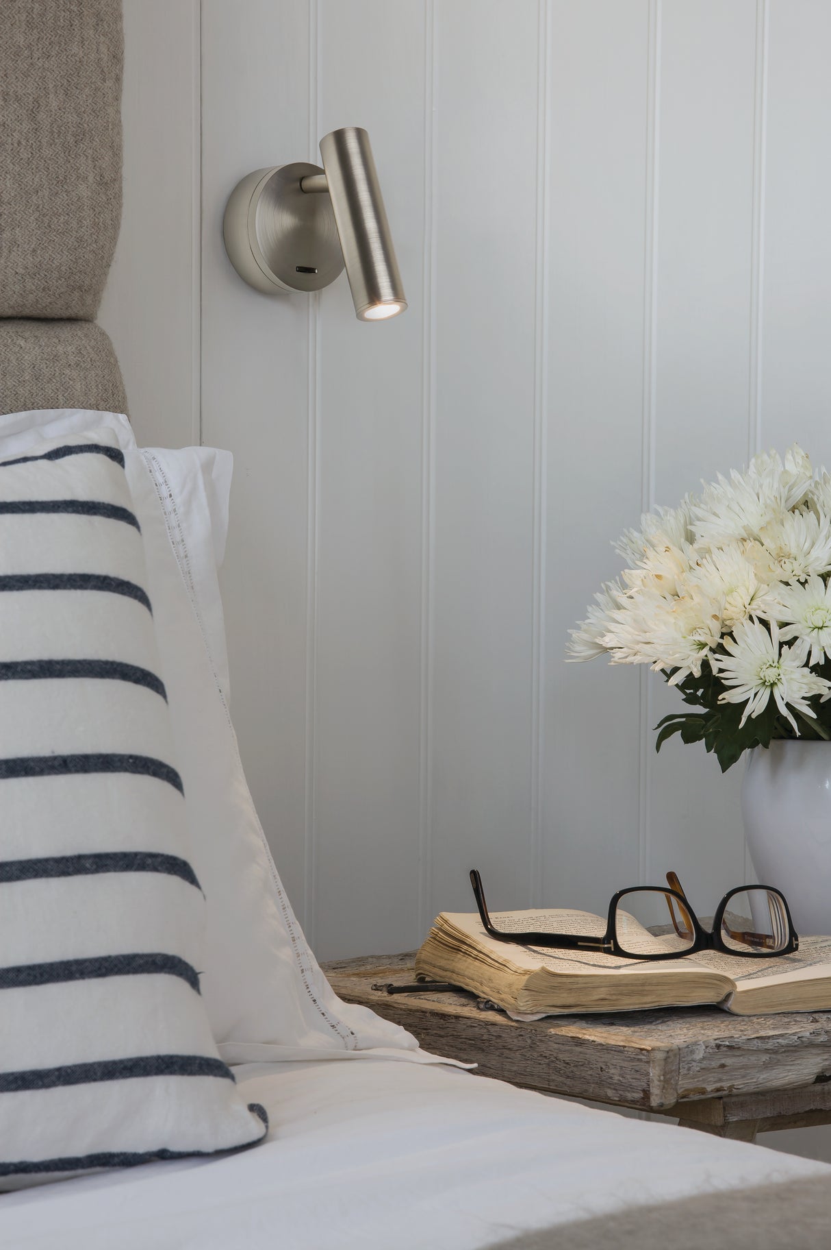 Astro Enna Surface LED Matt Nickel Interior Reading Light