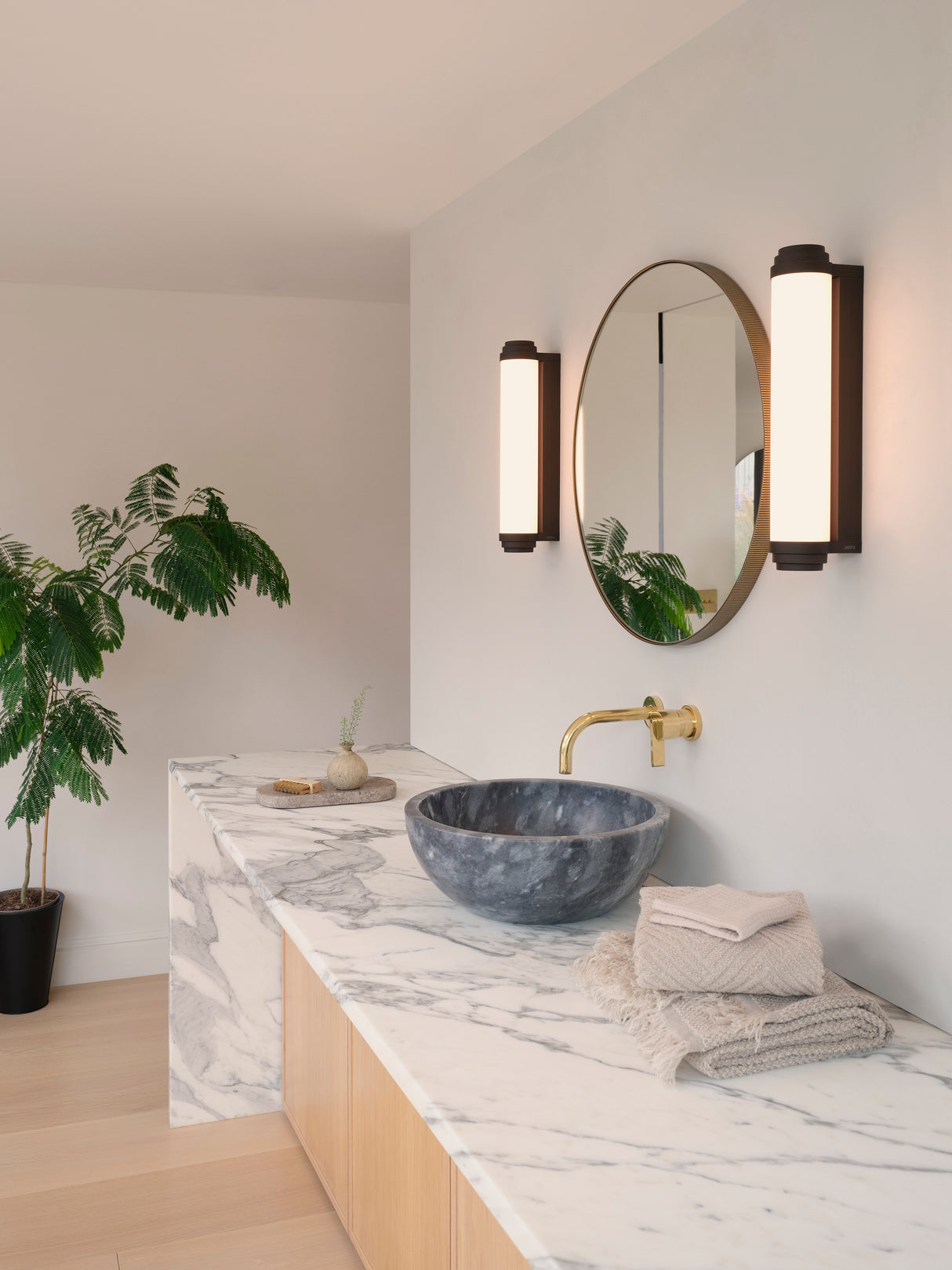 Astro Burlington 400 Phase Bronze Bathroom Wall Light