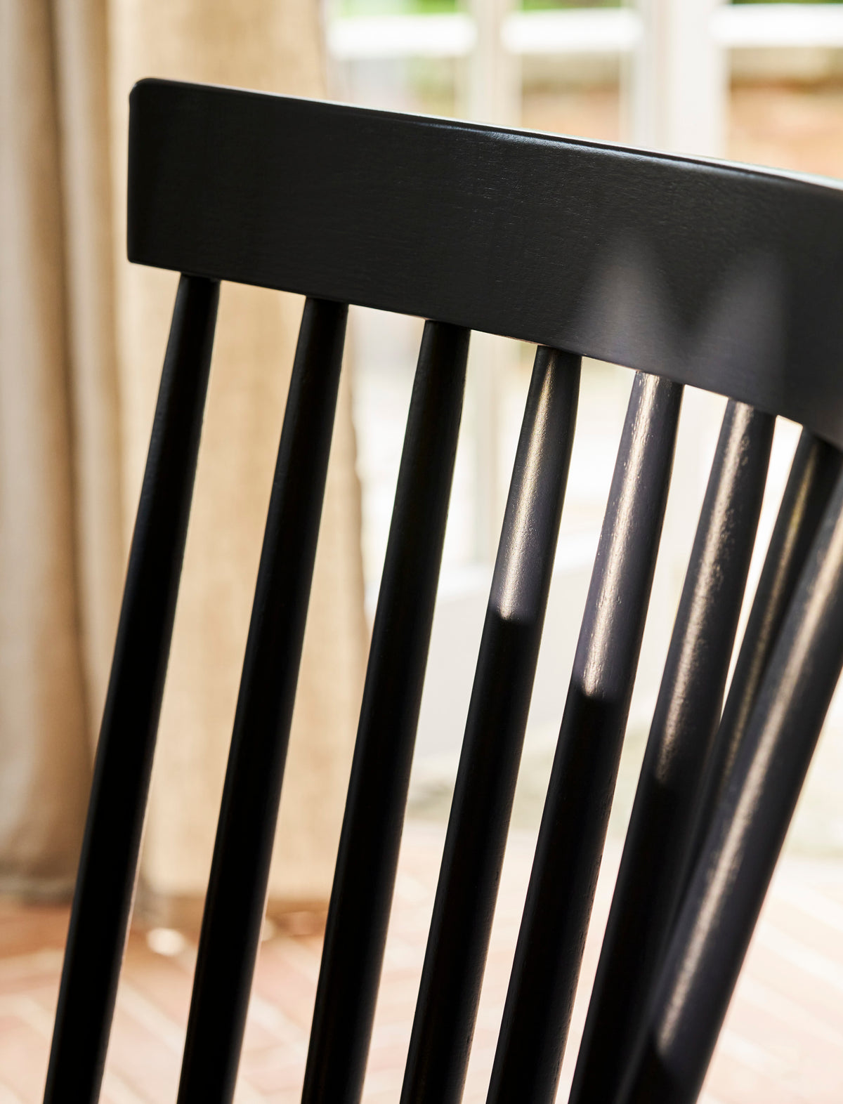 Garden Trading Spindle Back Chair Beech Wood, Carbon Black, Set of 2