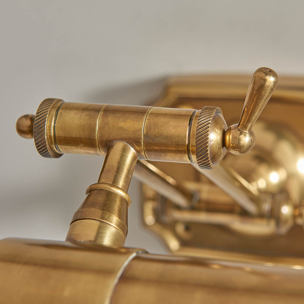 Interiors 1900 Winchester 20" Picture Light Solid Brass