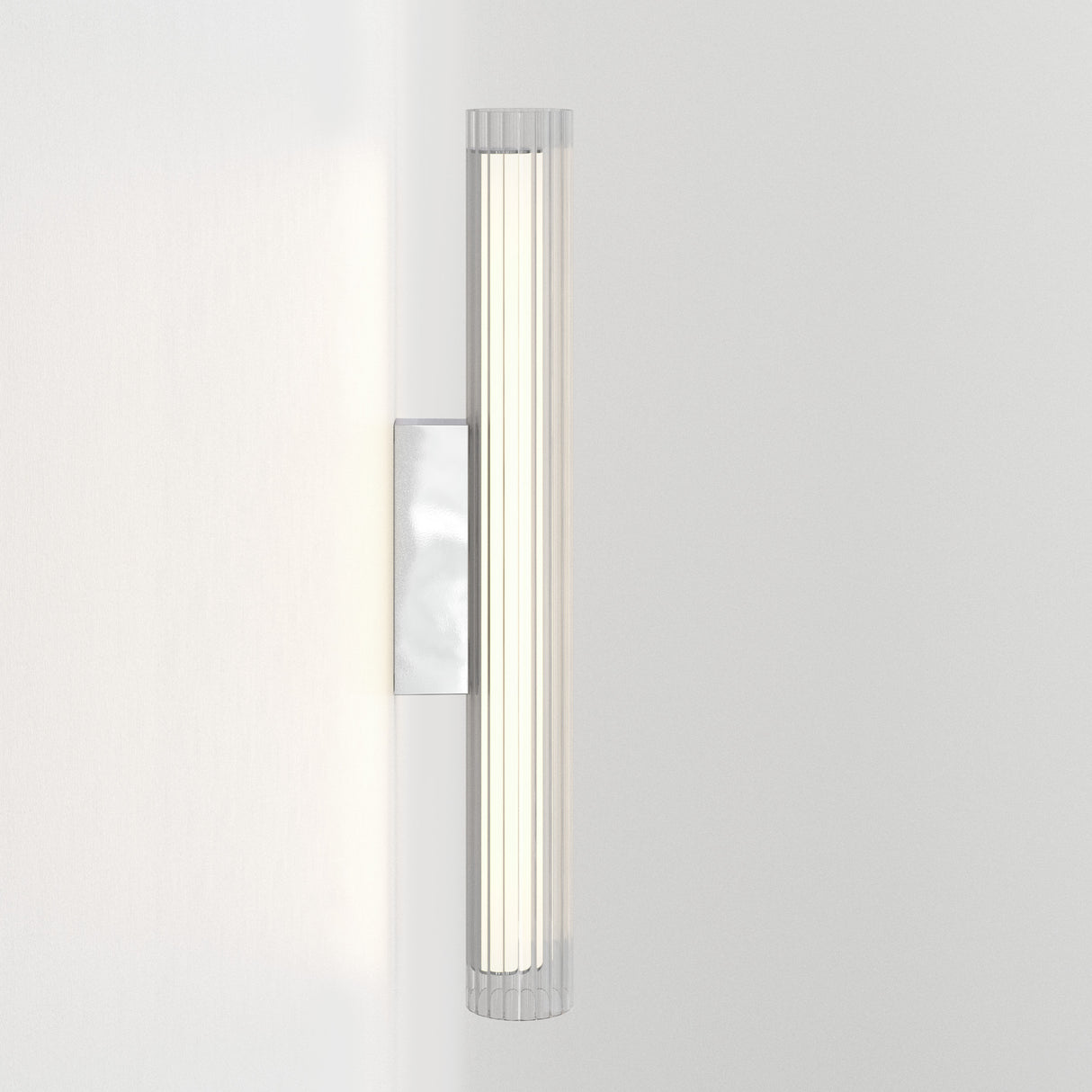 Astro io 665 Polished Chrome Bathroom Wall Light