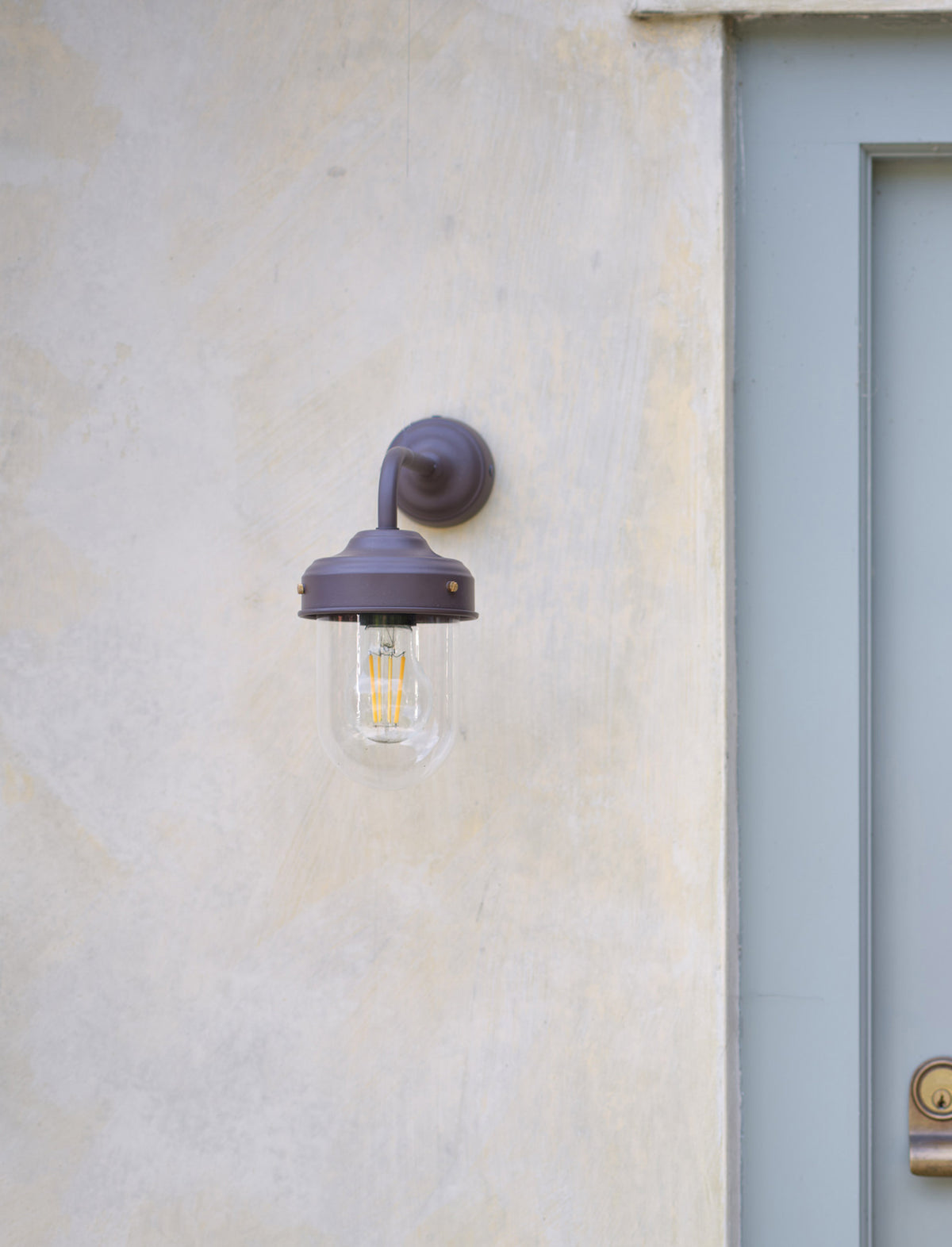 Garden Trading Thurlaston Barn Light Coffee Bean