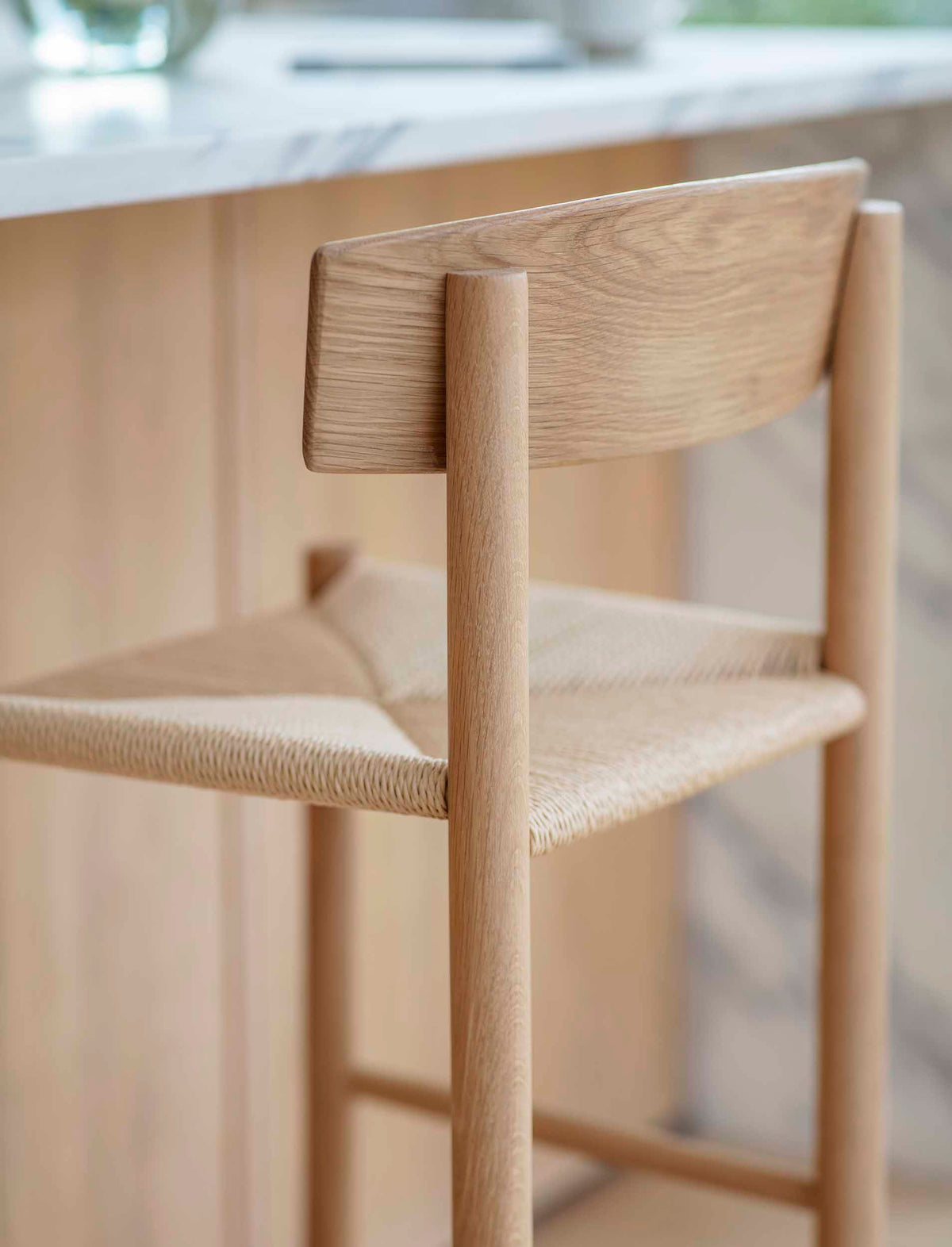 Garden Trading Longworth Bar Stool With Back, Natural Oak Wood
