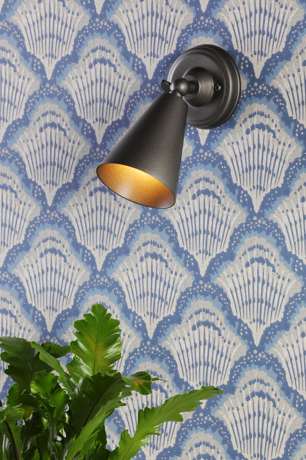 David Hunt Charing Wall Light Aged Silver