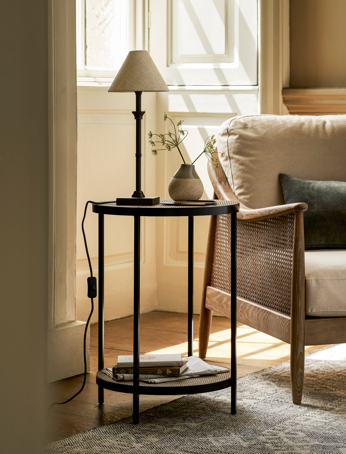 Garden Trading Chesterton Round Side Table Iron Black
