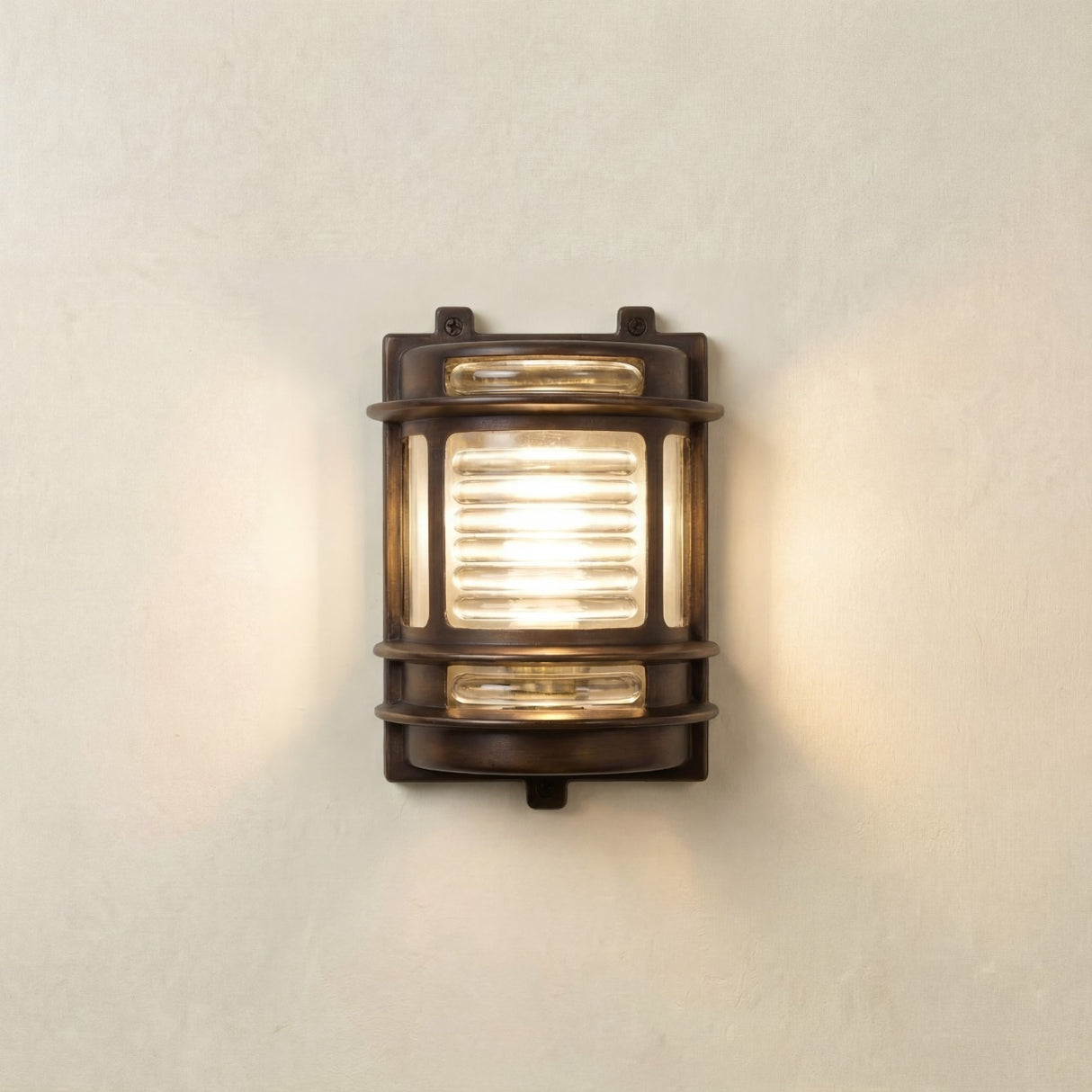 Lampfix Navigator Cargo Outdoor Wall Light