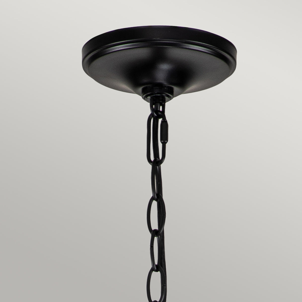 Kichler Capitol Hill 12lt Chandelier Black