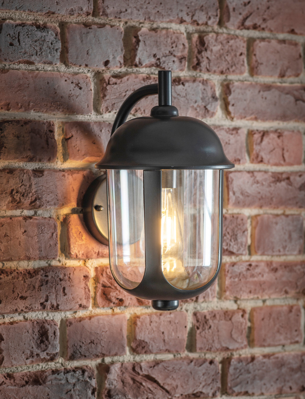 Garden Trading Harleyford Wall Light Carbon Black