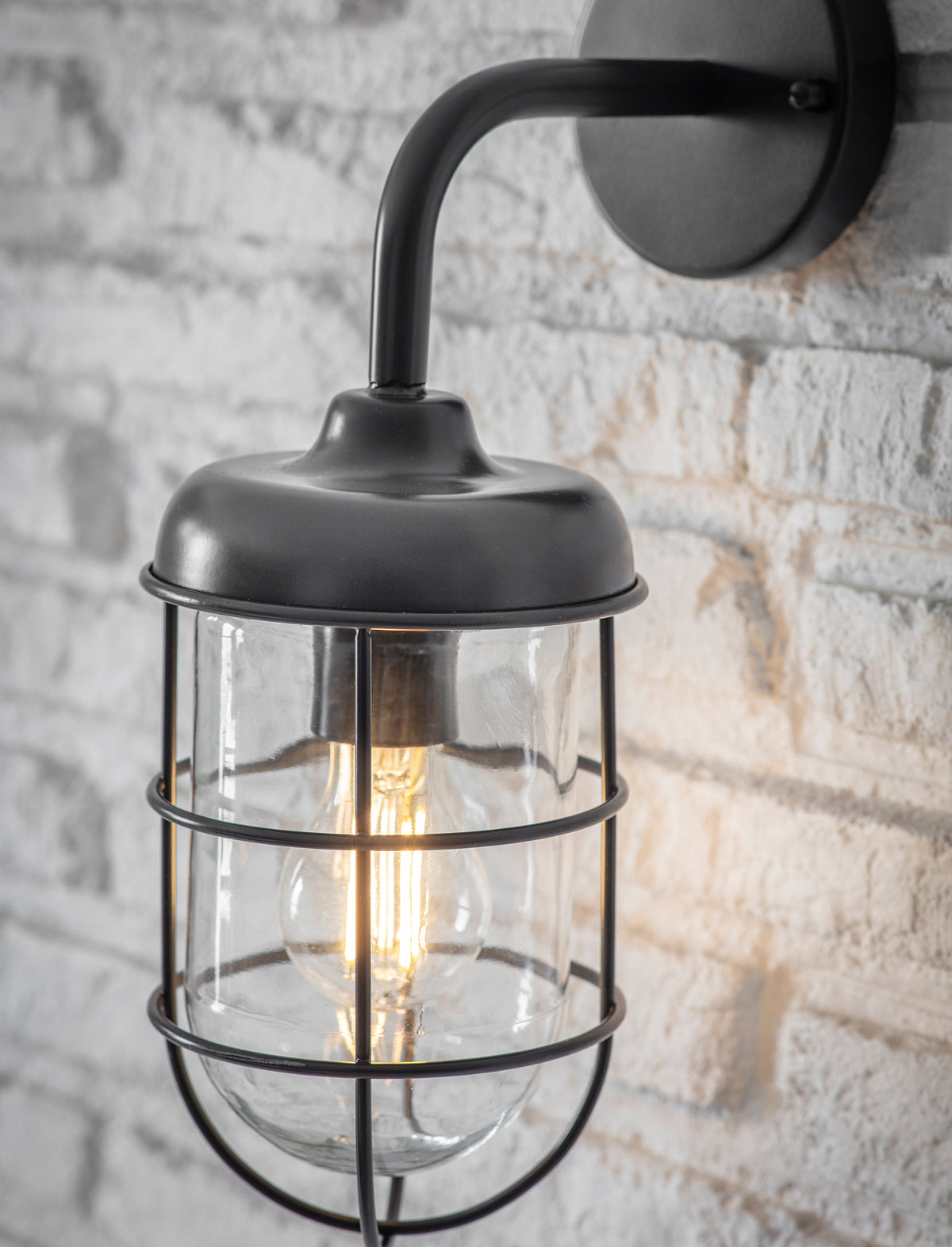 Garden Trading Harbour Wall Light Carbon Black