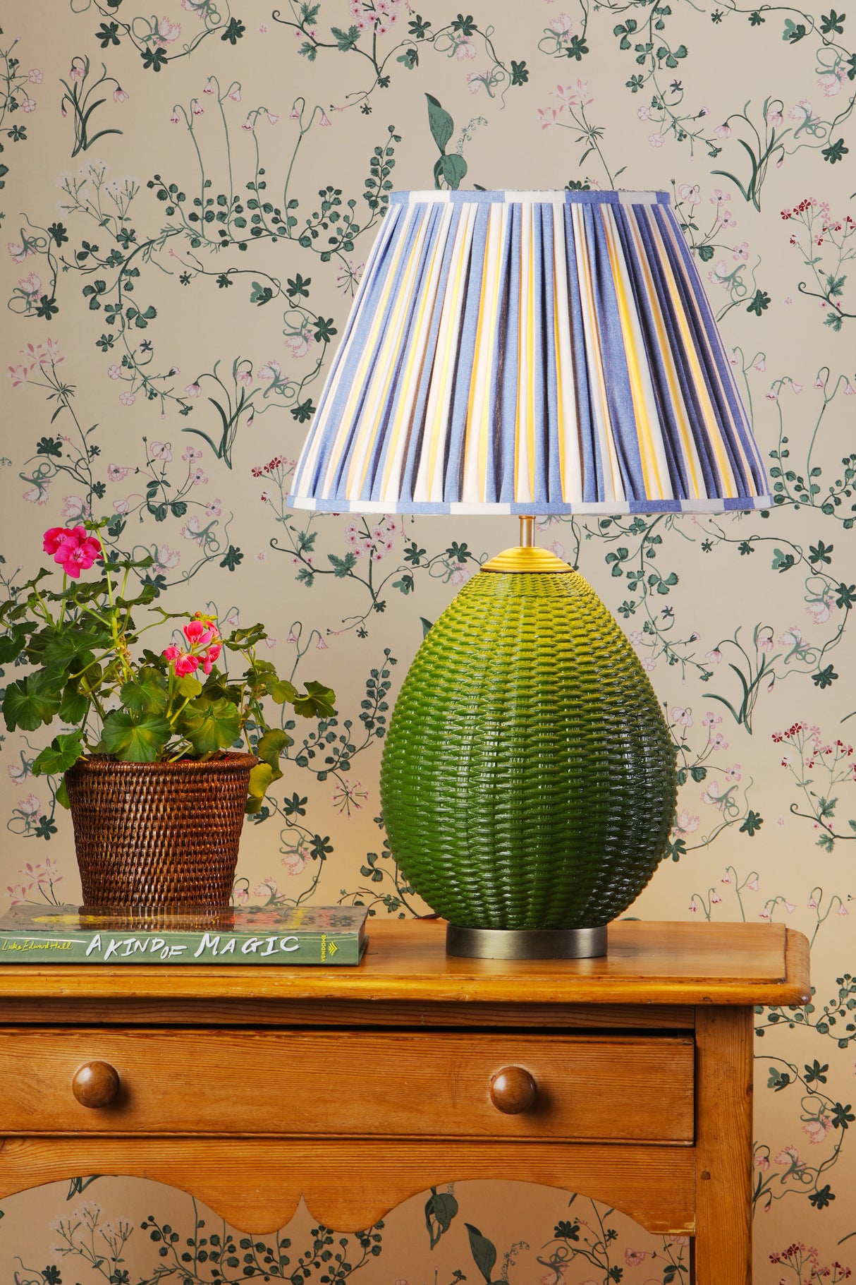 David Hunt Lombok Table Lamp Juniper Green Base Only