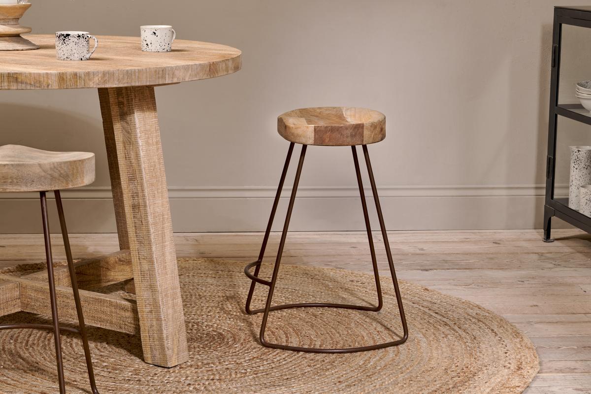 Nkuku Loko Stool Mango Wood & Rust Short