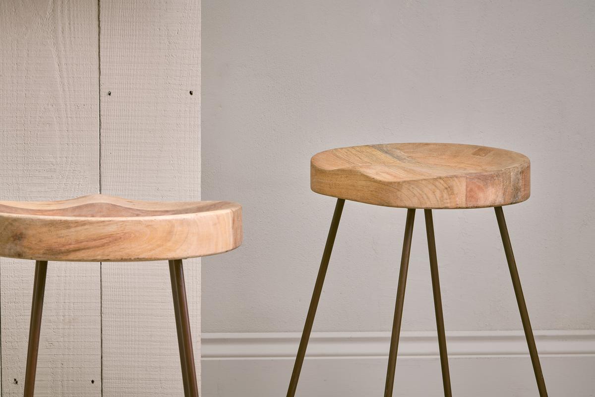 Nkuku Loko Stool Mango Wood & Rust Short