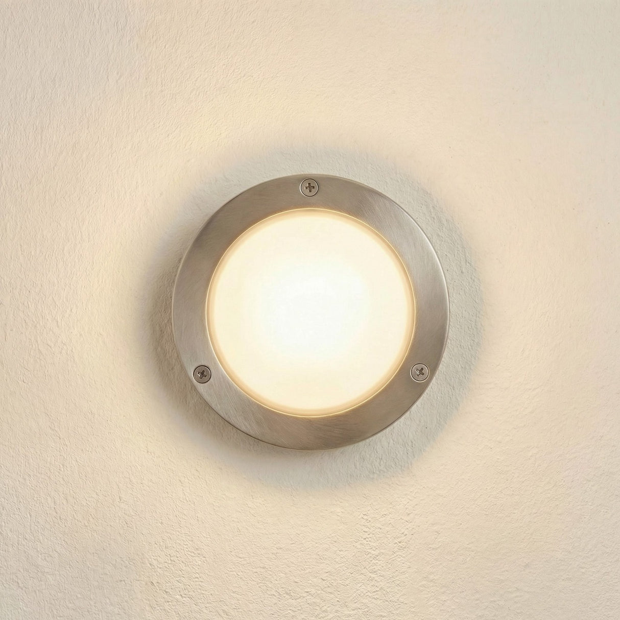 Lampfix Navigator Marina Circular Outdoor Bulkhead