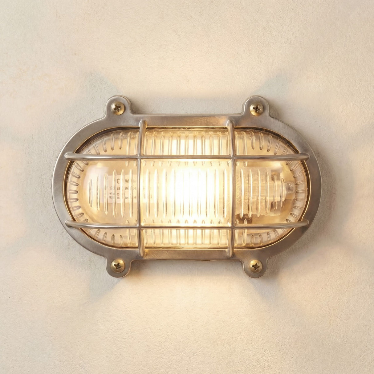 Lampfix Navigator Merchant Flush Outdoor Bulkhead