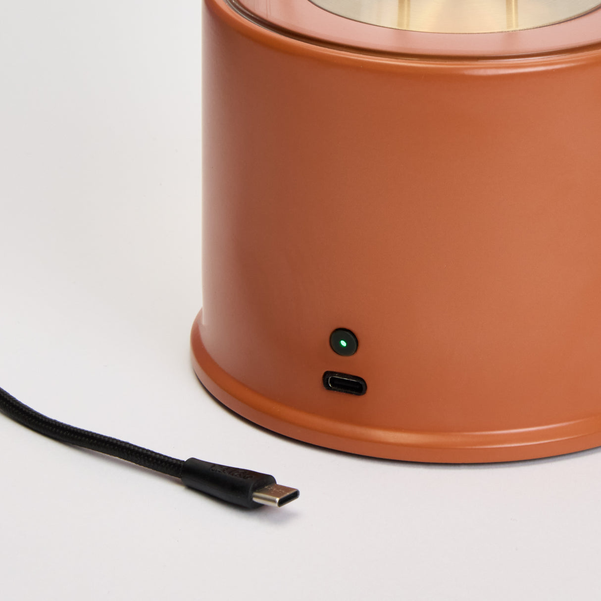Tala Muse 2.0 Portable Lamp in Claycourt Orange