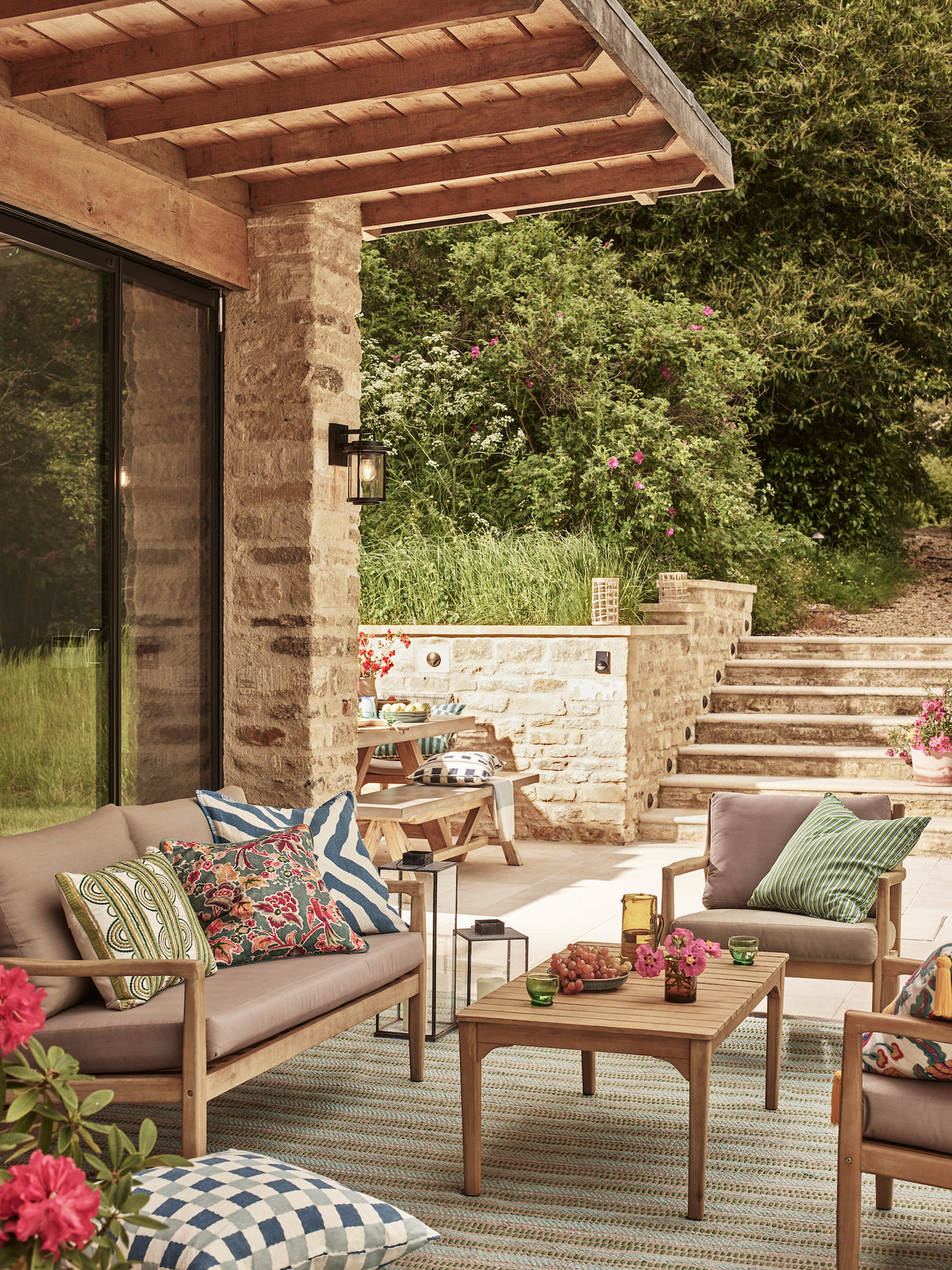 David Hunt Solent Outdoor Wall Light Black and Glass