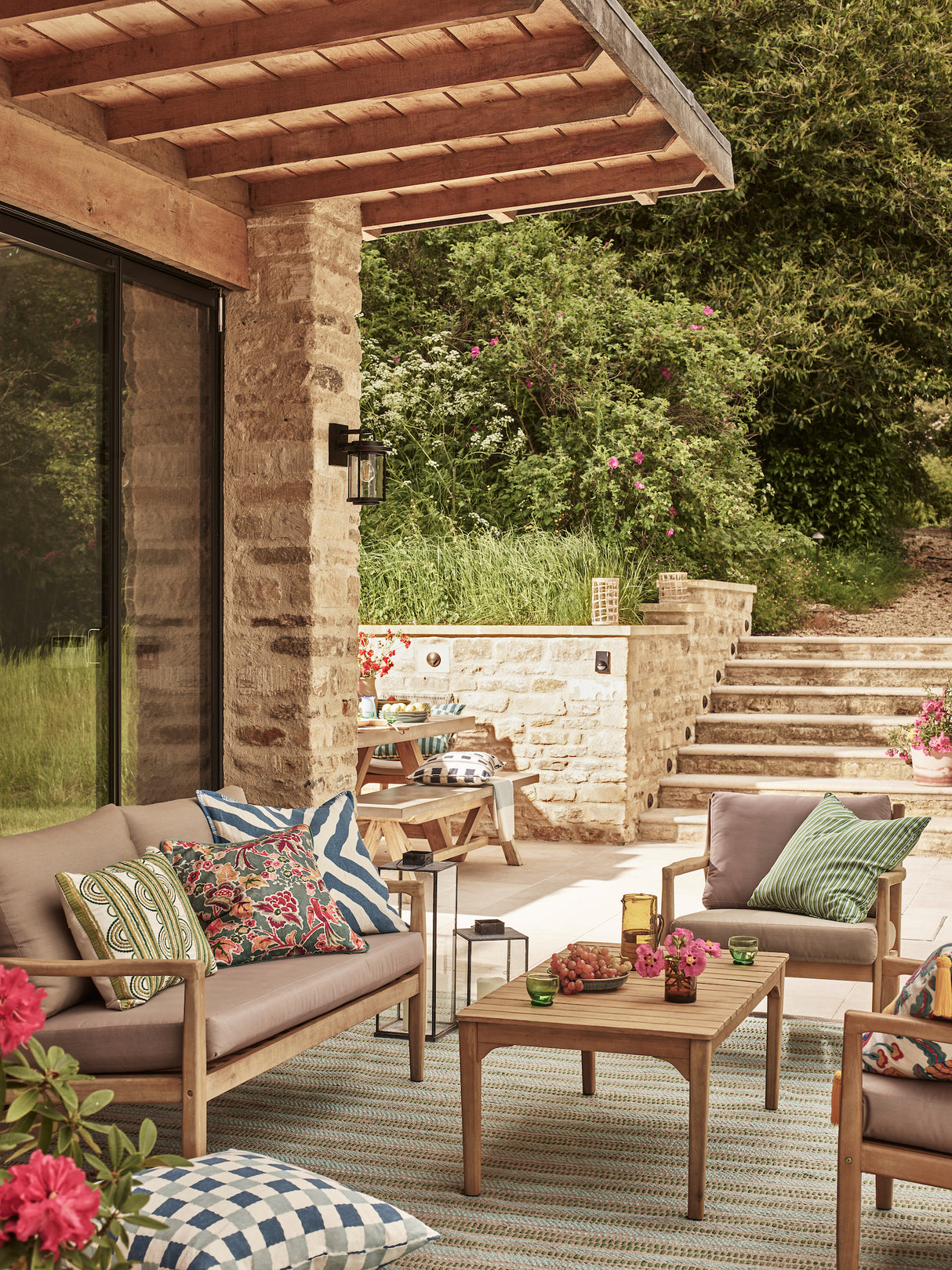 David Hunt Solent Outdoor Wall Light Black and Glass