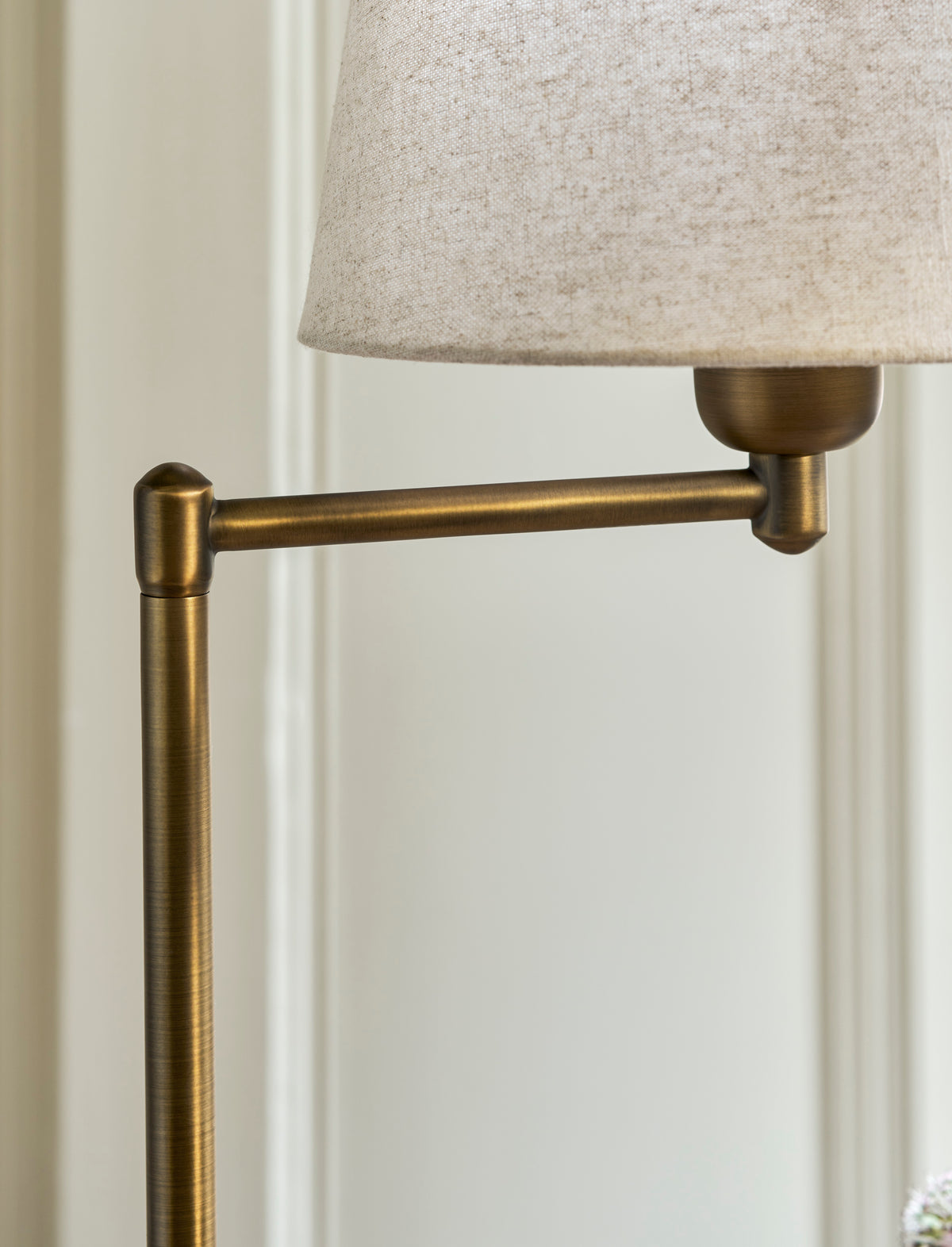 Garden Trading Peartree Table Lamp with Shade Antique Bronze