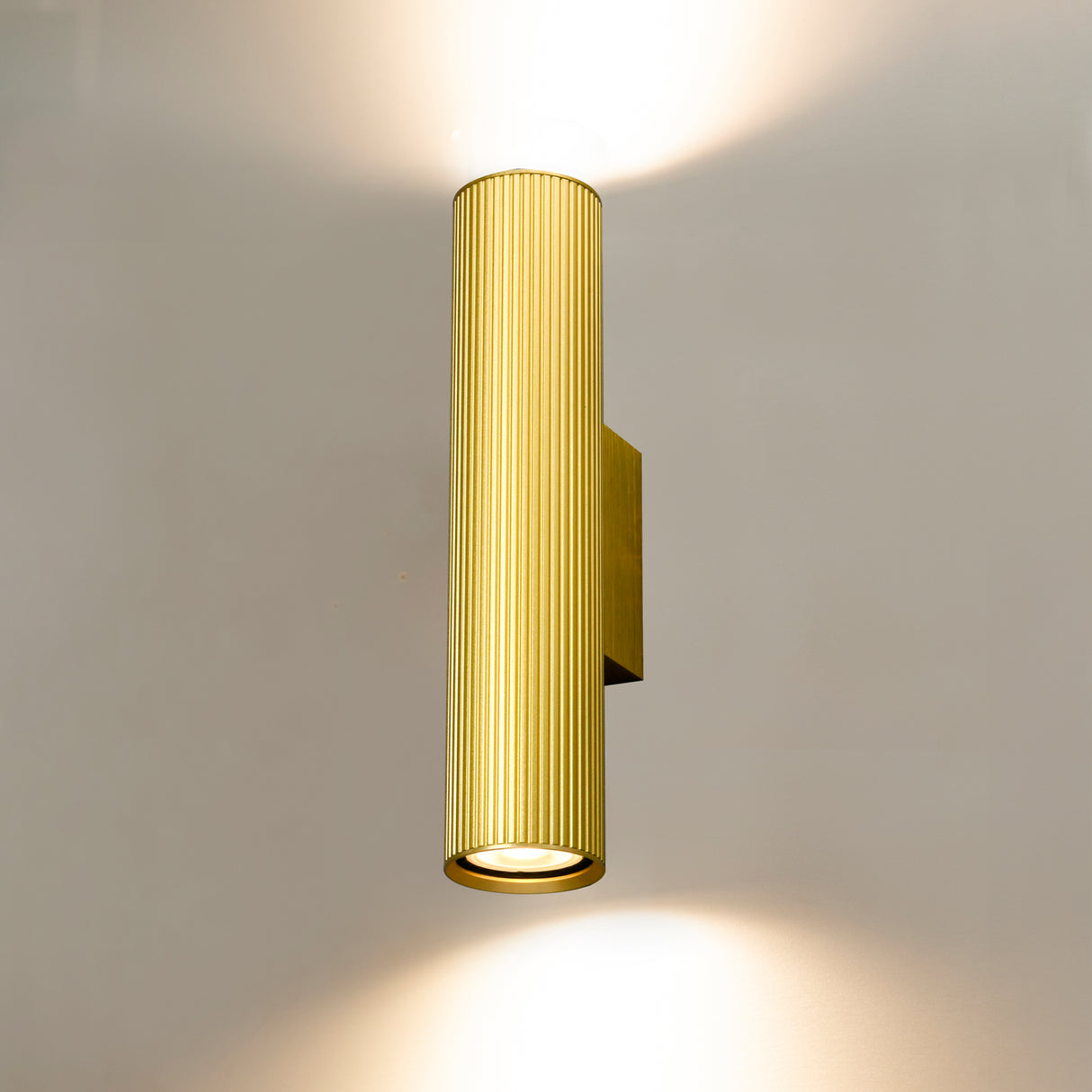 Franklite Scout Aged Brass Wall Light
