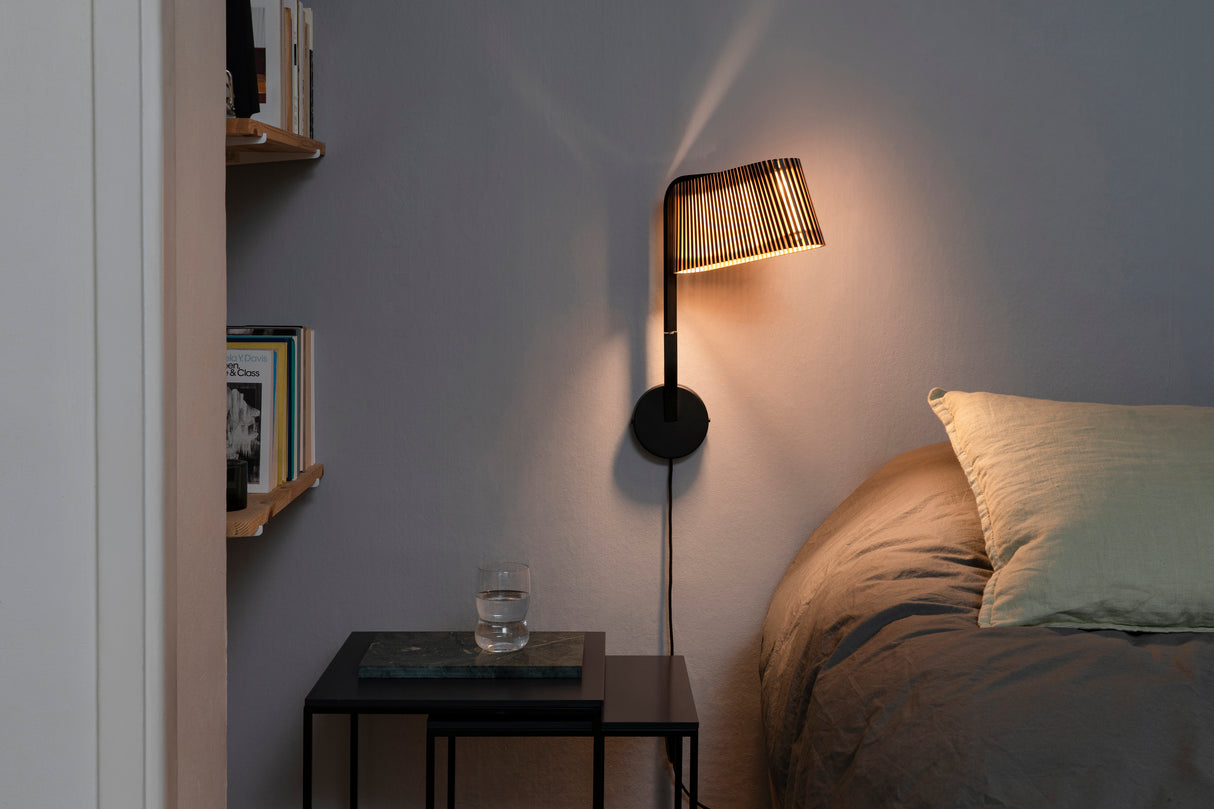 Secto Owalo 7030 Wall Light
