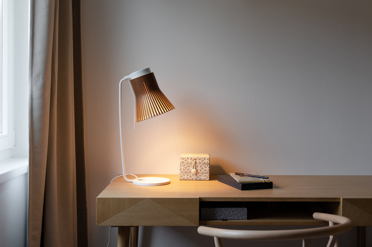 Secto Petite 4620 Table Lamp